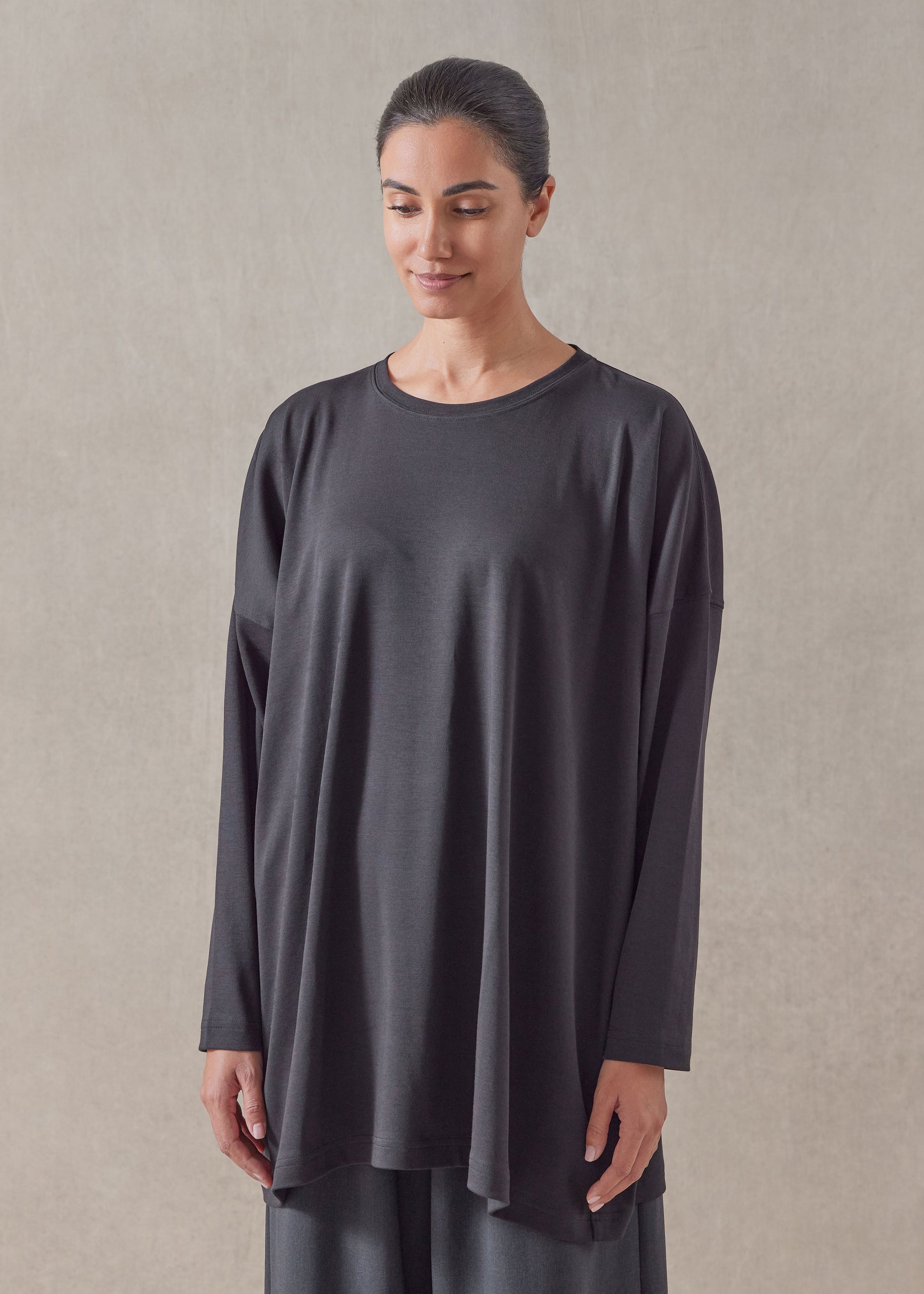 cotton jersey long sleeve boat neck t-shirt - long