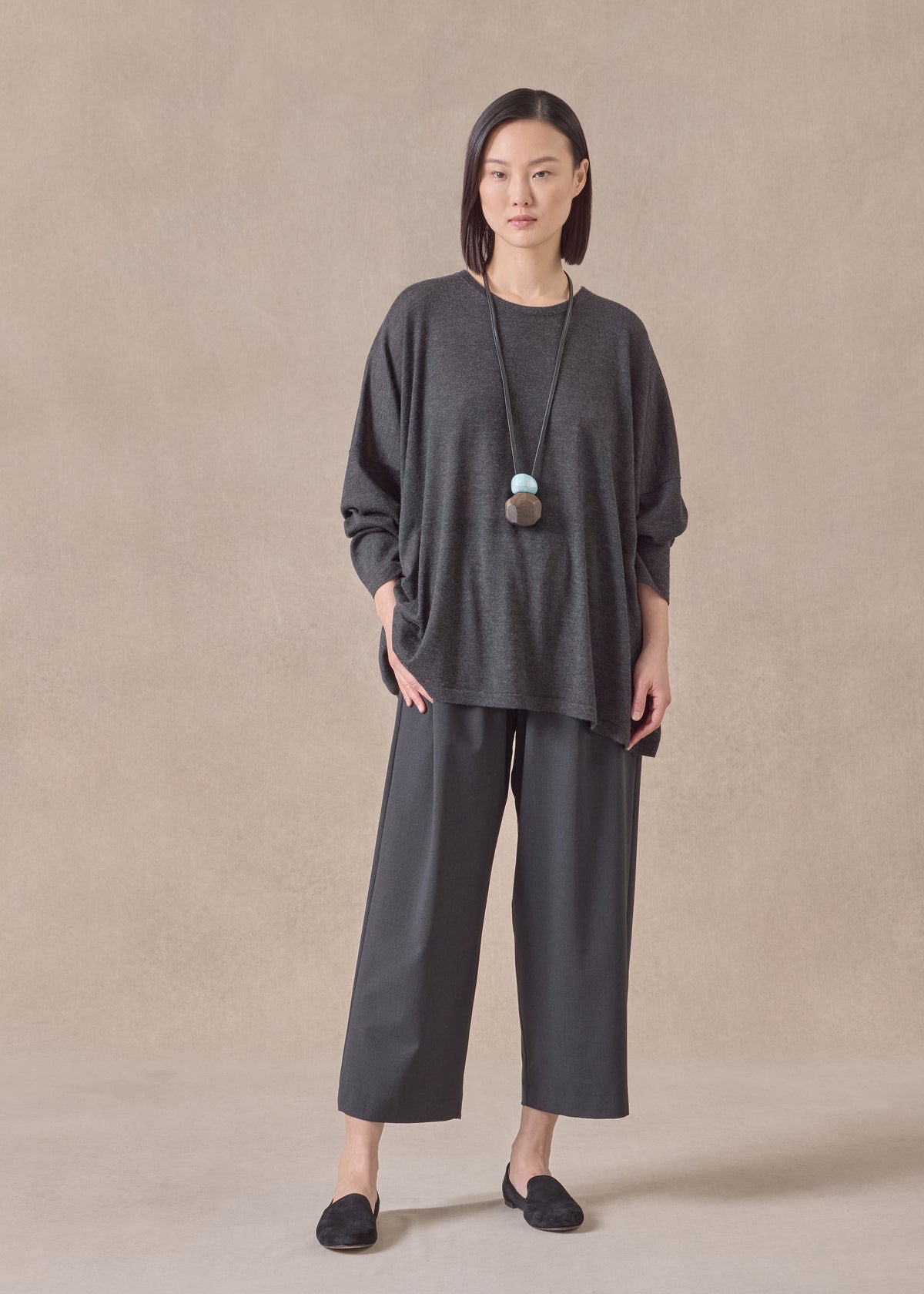 cashmere wide round neck - mid plus