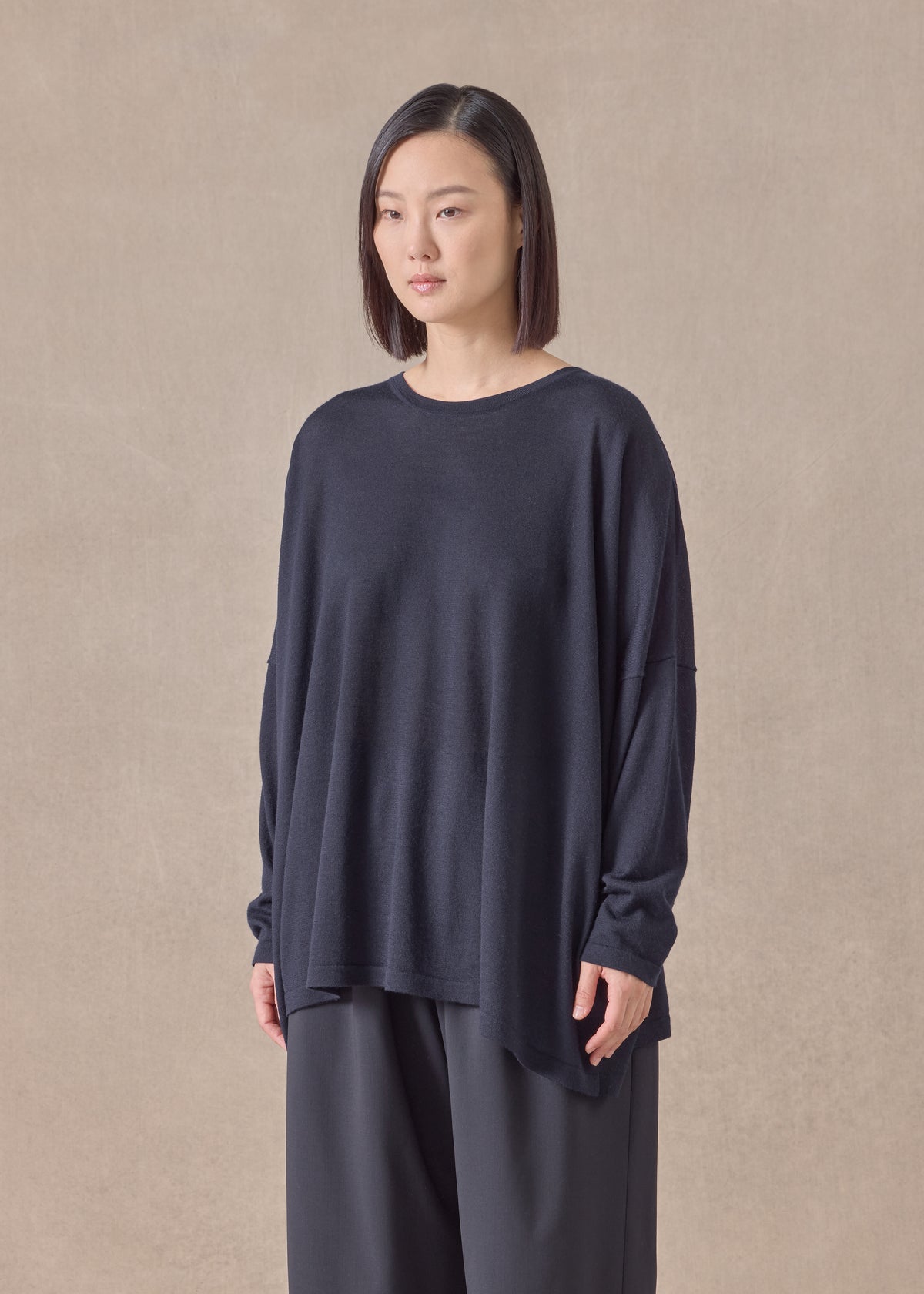 cashmere wide round neck - mid plus