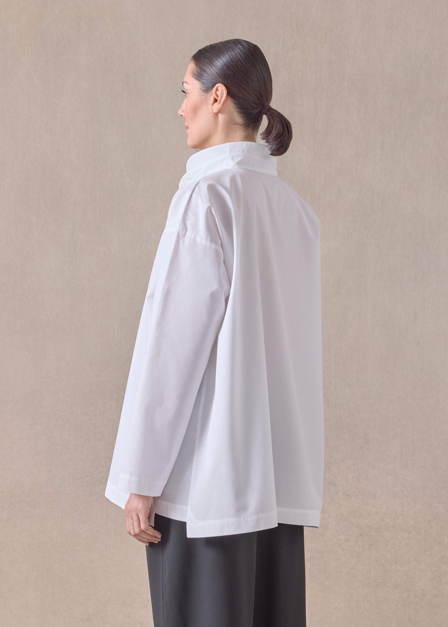 cotton slim a-line double stand collar shirt with stepped insert - long