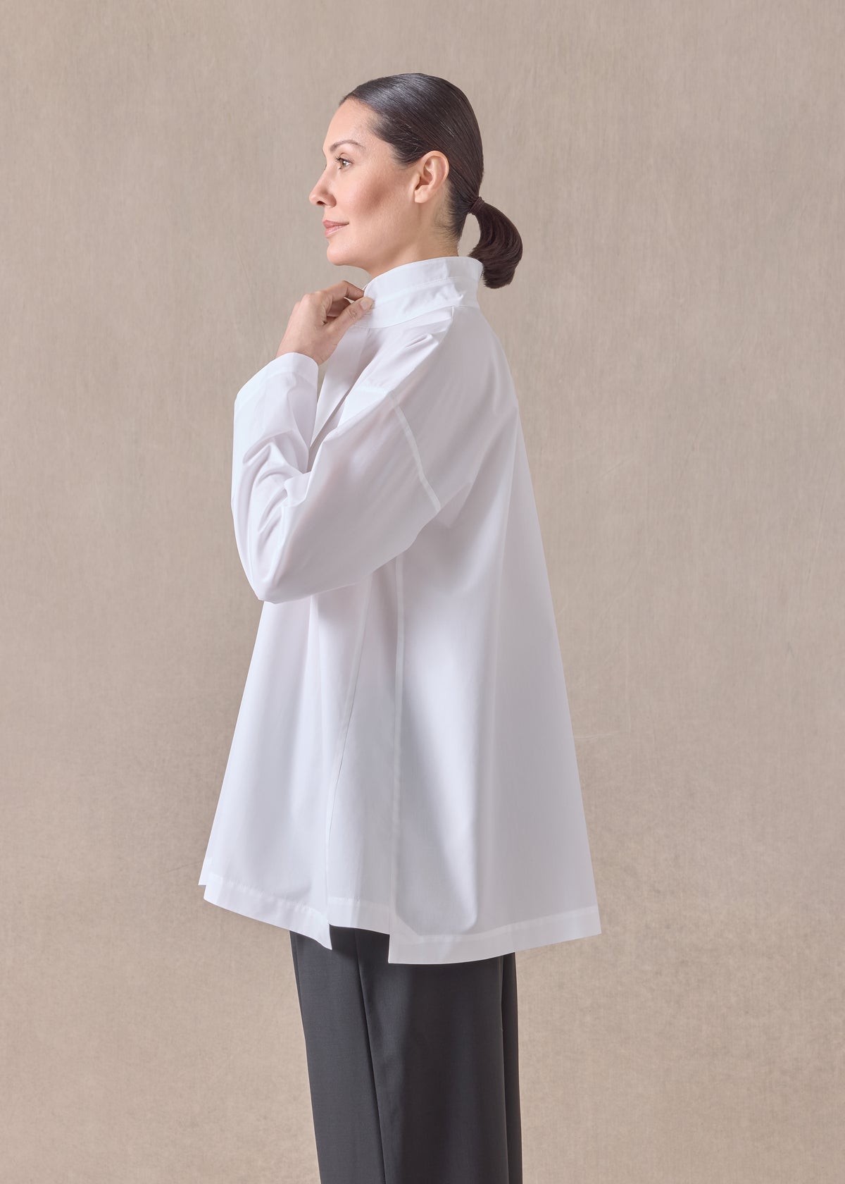cotton slim a-line double stand collar shirt with stepped insert - long