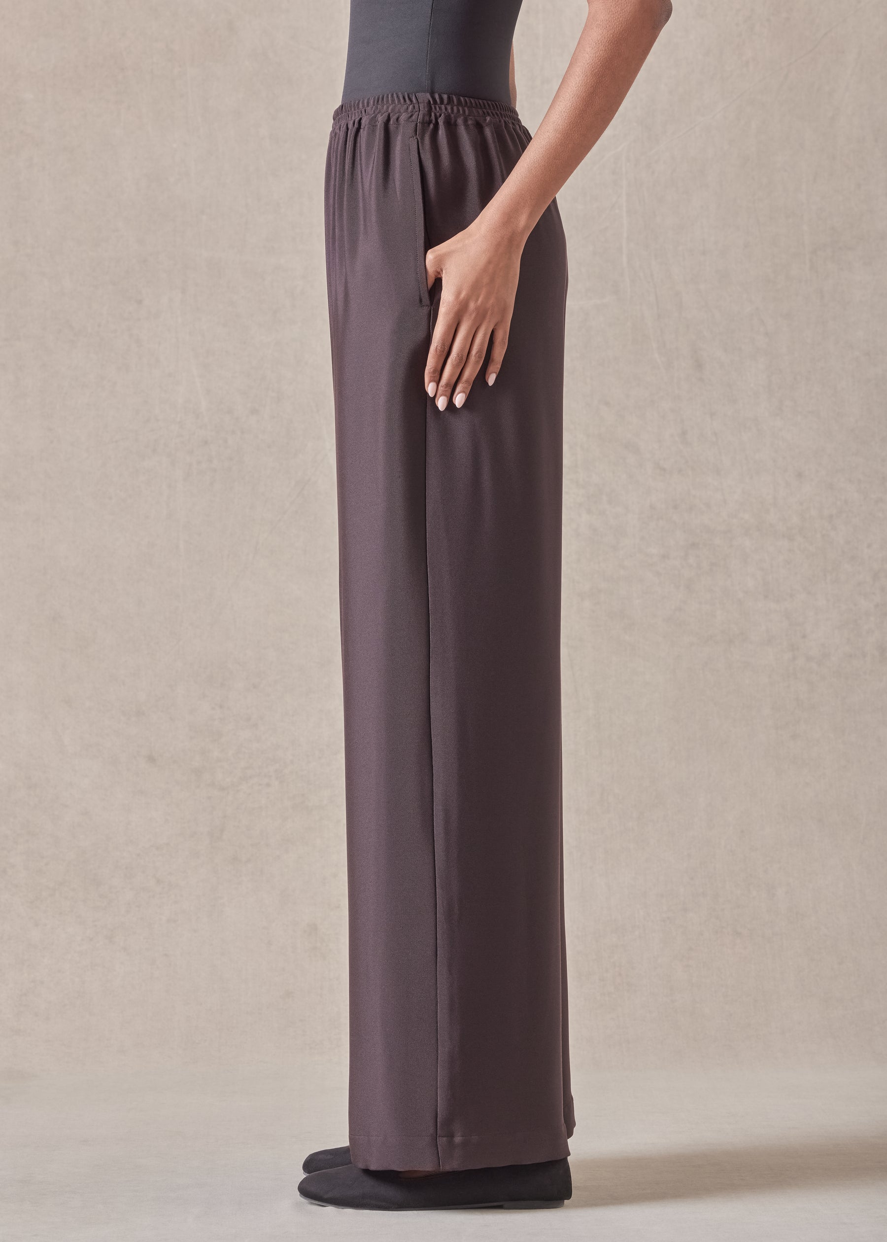 flared trouser