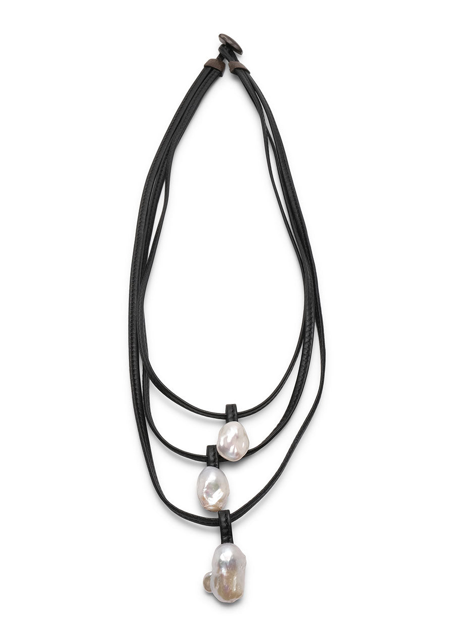 3 strand freshwater farmed pearls necklace 3pearls