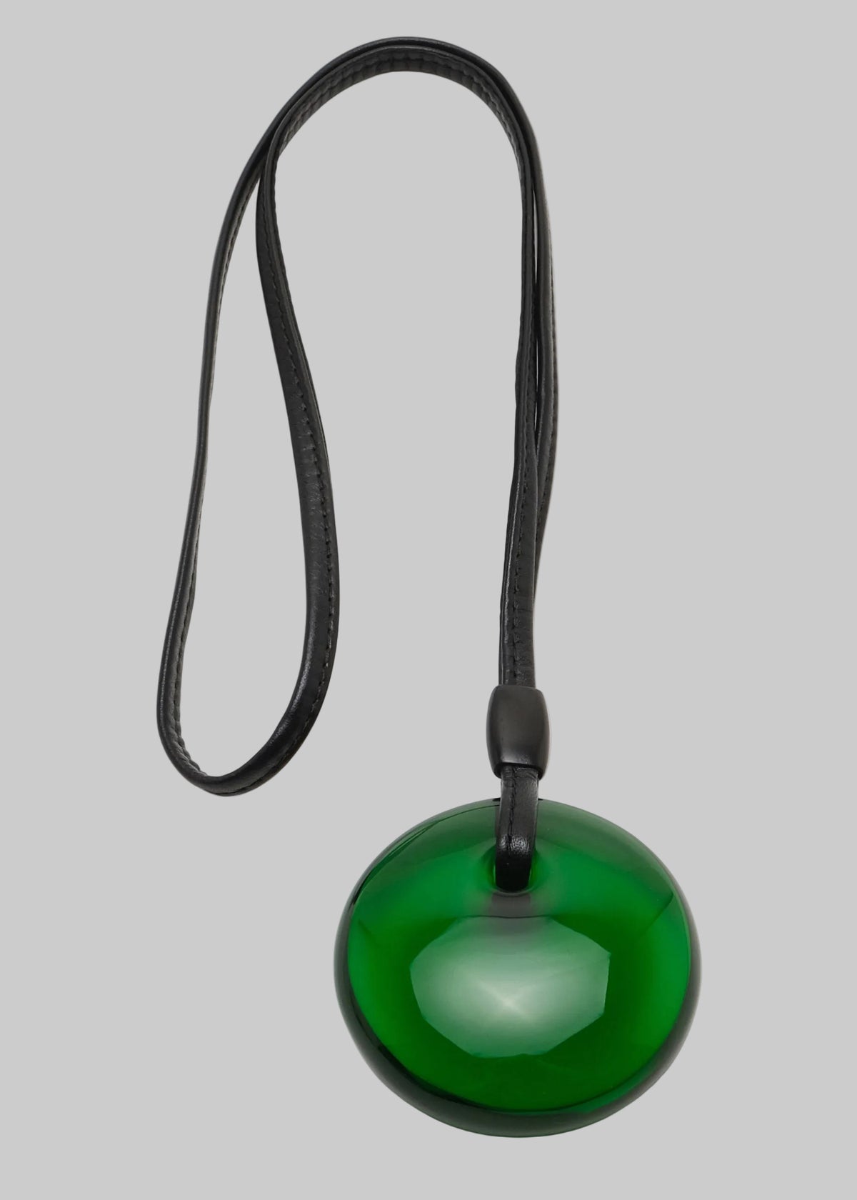 hand shaped coloured disc pendant (green)