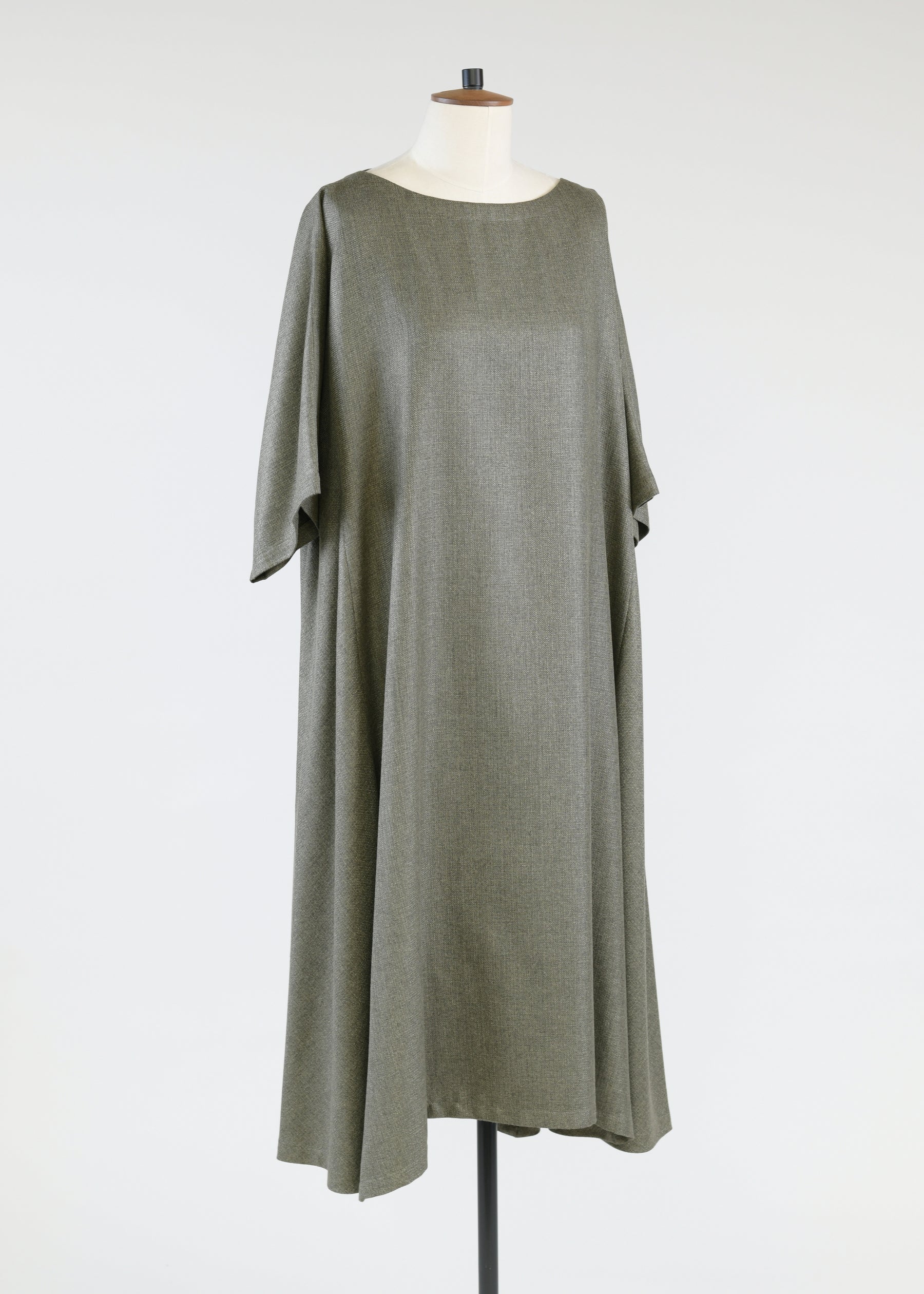 scoop neck t-shirt dress w/bias side panel
