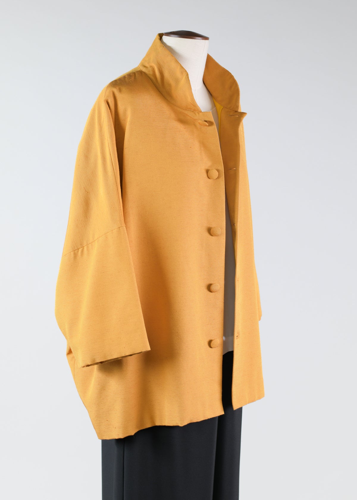 silk sloped shoulder chinese collar jacket with back button detail - long (3/4 sleeve)
