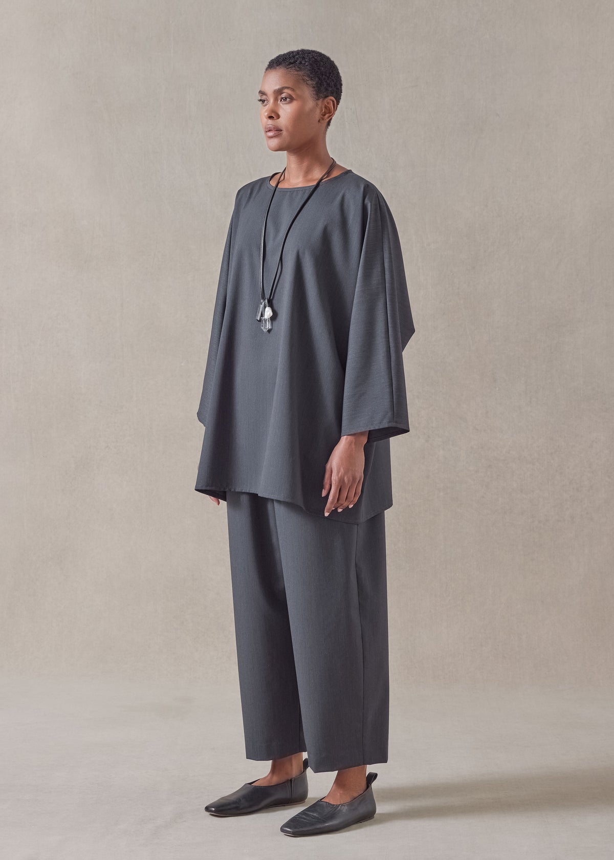 tropical wool boat neck top - long (charcoal)