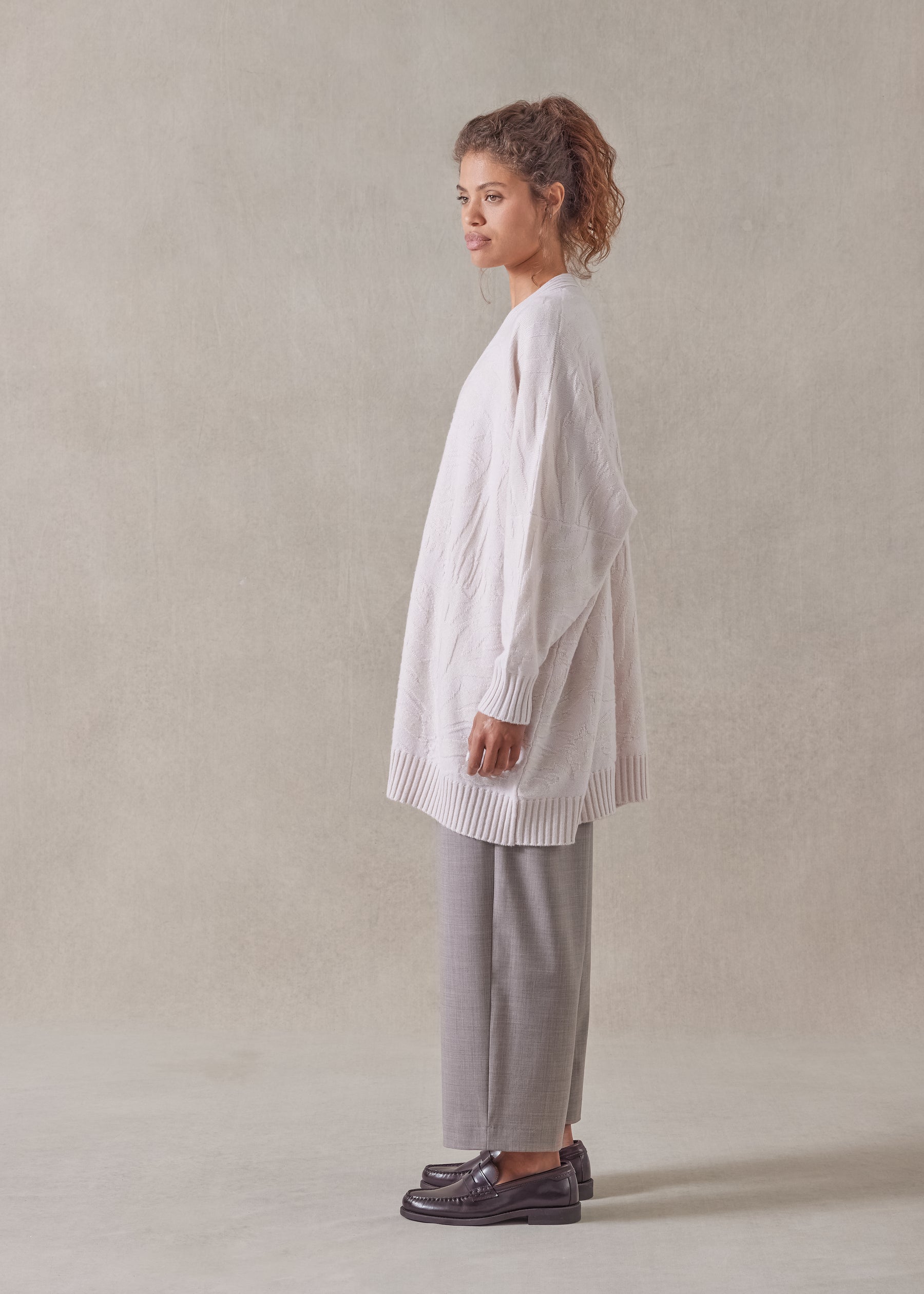 wide v-neck cardigan - long plus