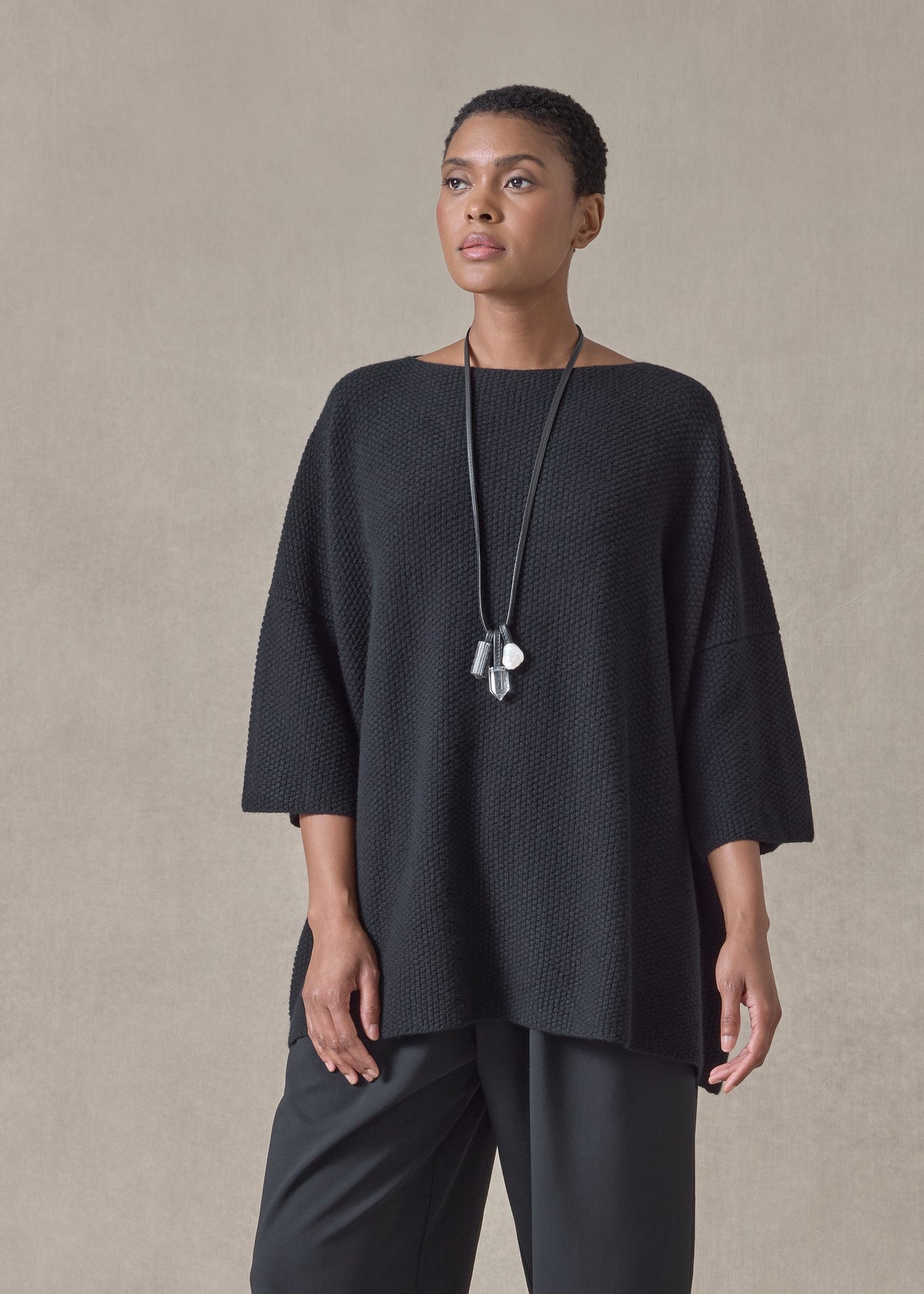 cashmere square 3/4 sleeve top - long (black)