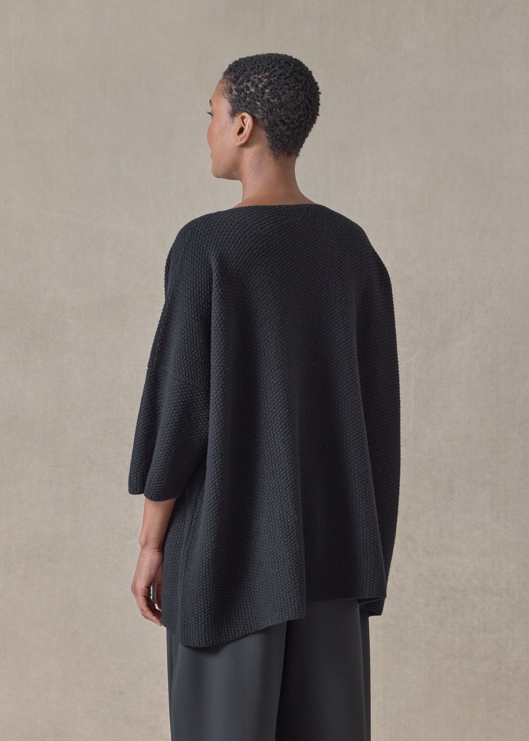 cashmere square 3/4 sleeve  top - long