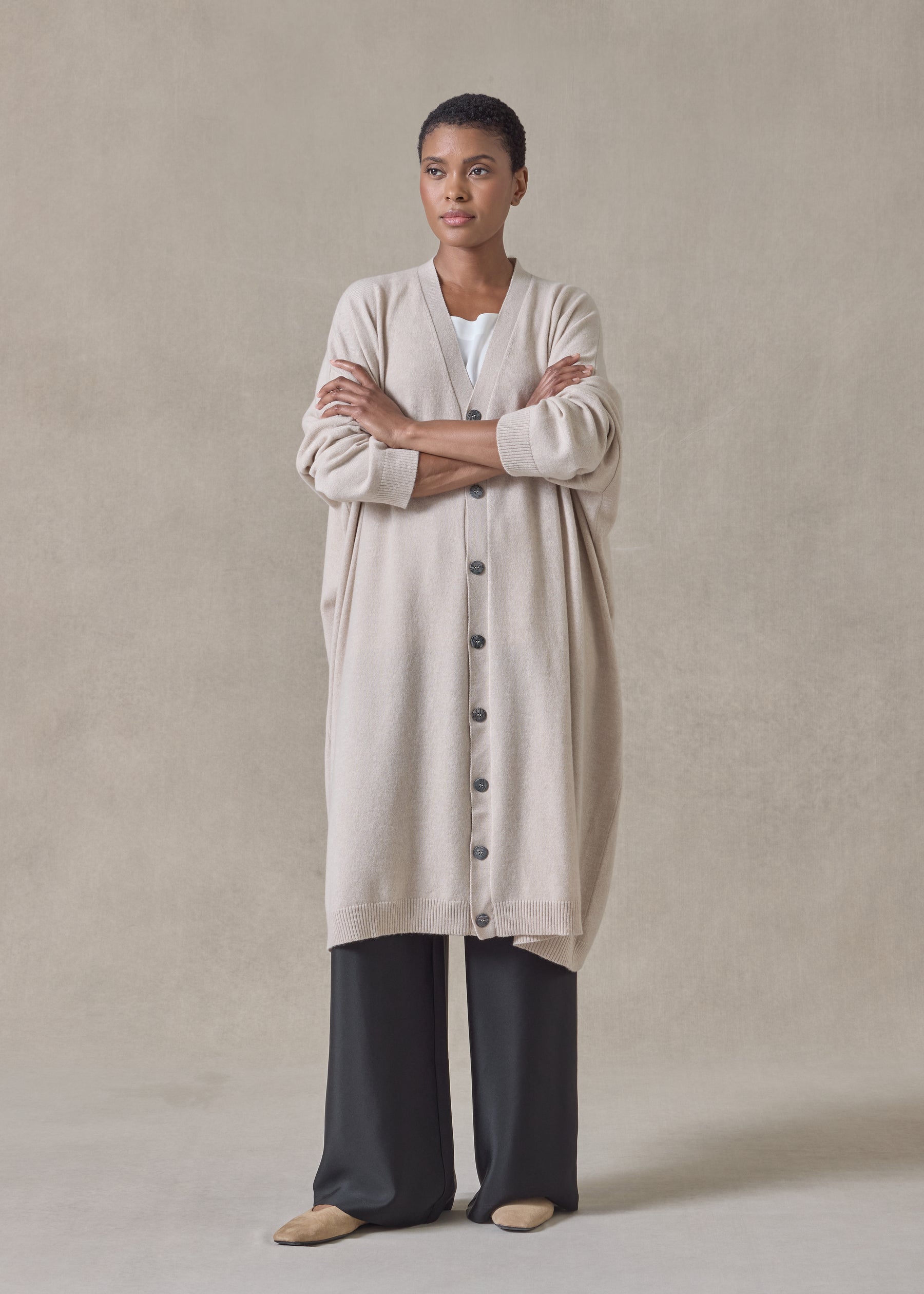 cashmere wide v neck cardigan - 3/4 length