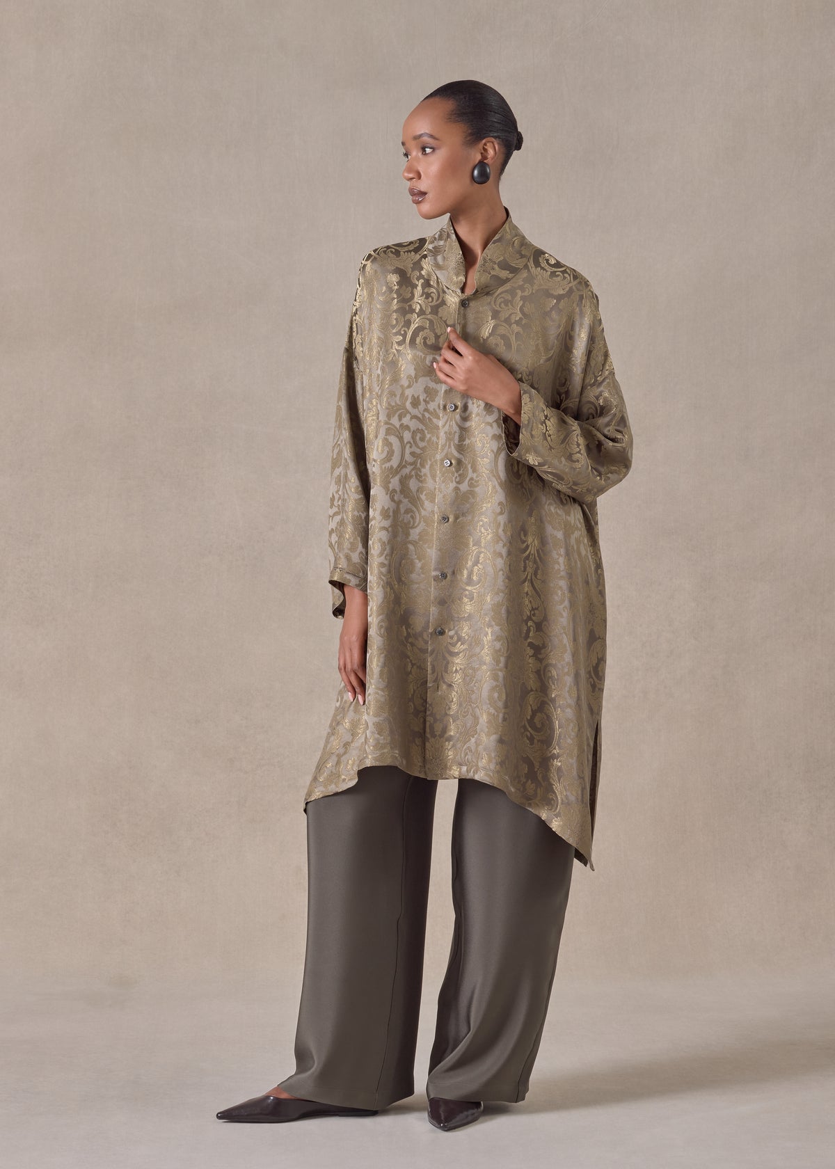 silk mix wide a-line chinese collar shirt - very long with slits (olivedark)