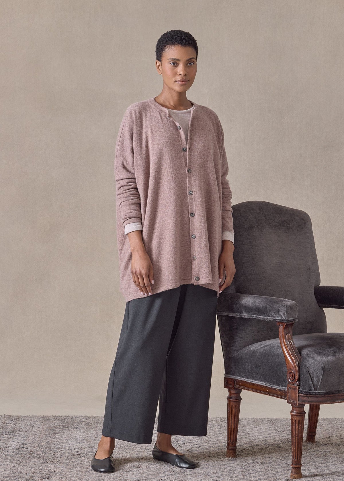 cashmere slim sleeve round neck cardigan - long (smokyquartz)