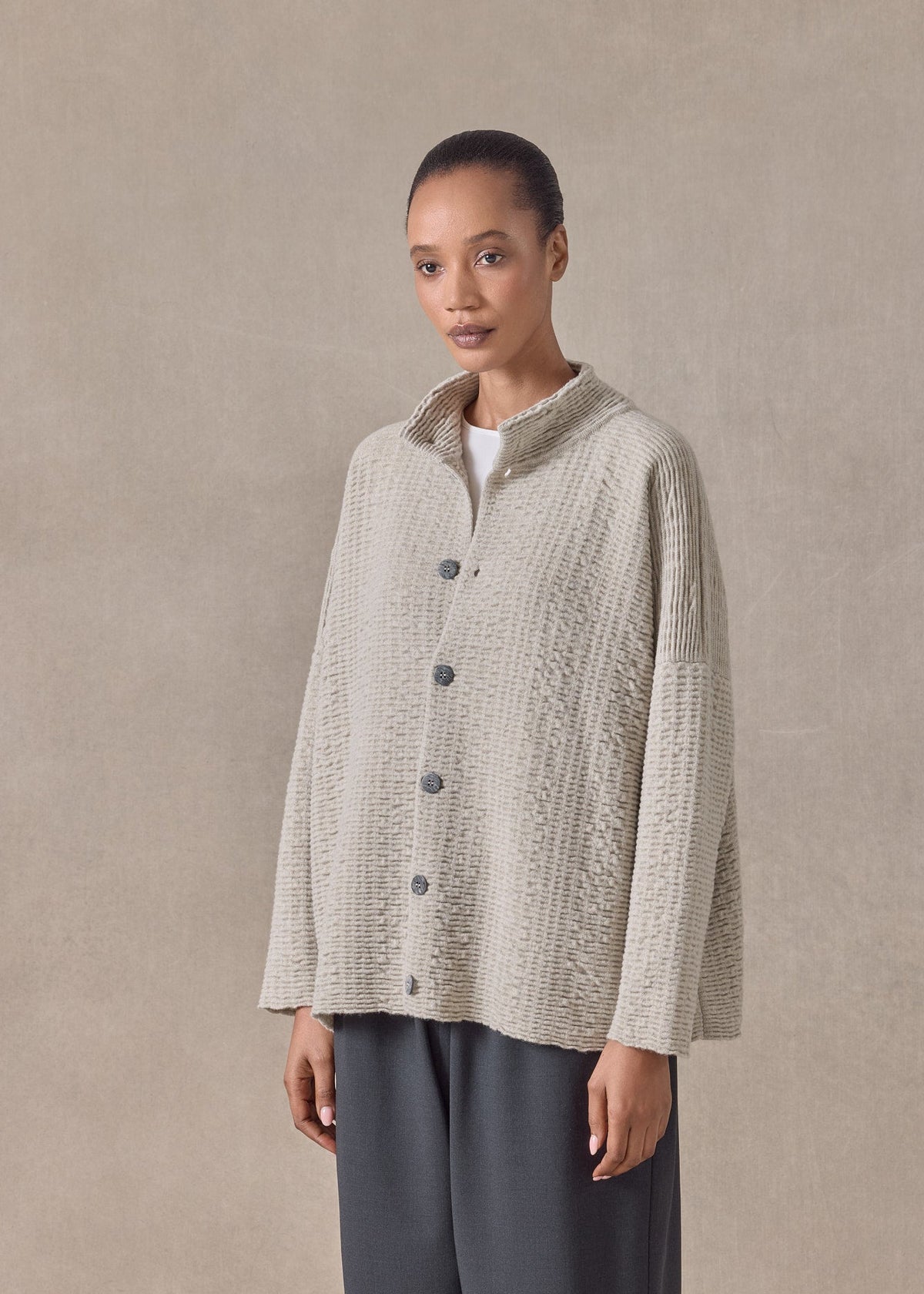 ripple cashmere 3/4 width high neck cardigan - mid (gypsum)