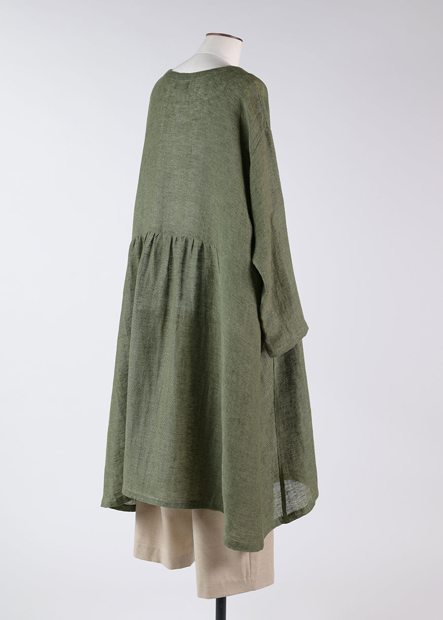 linen round neck coat with pleating