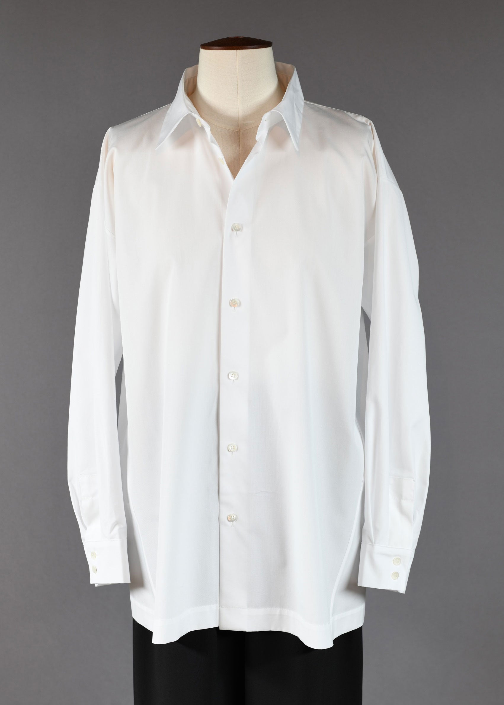 cotton slim a-line angle-to-frnt side seam shirt w/col-lg