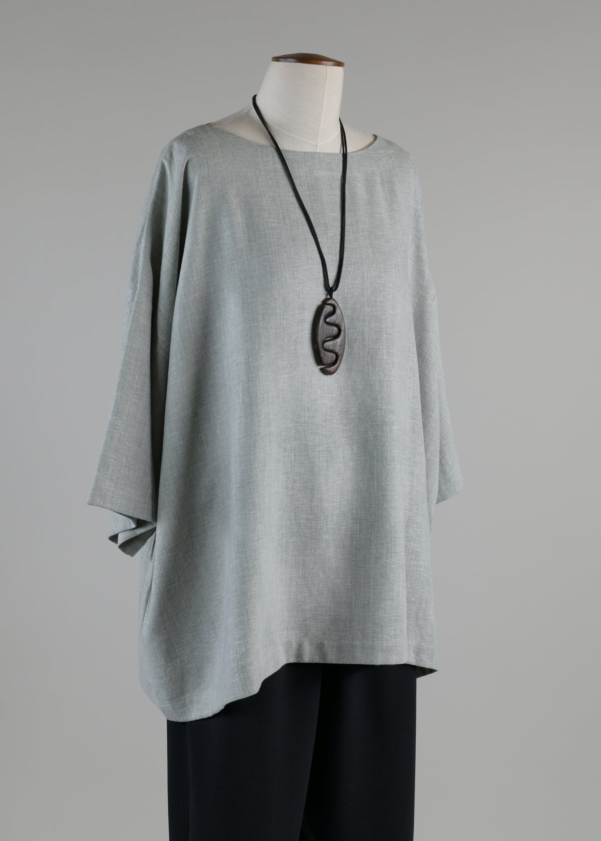 3/4 sleeve scoop neck tunic - long