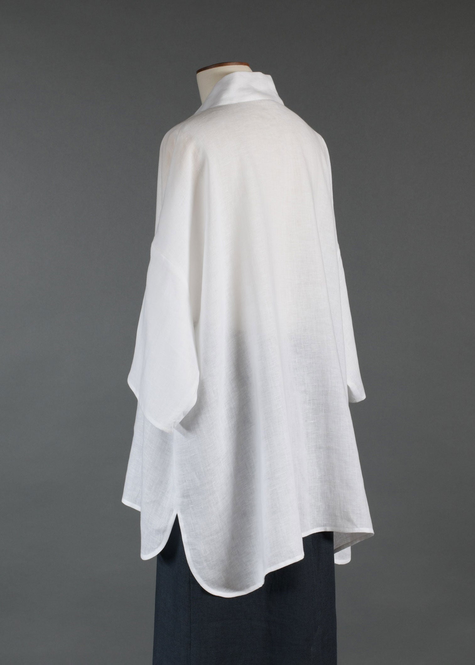 linen slope shldr wide aline pleat col short slv shirt-l