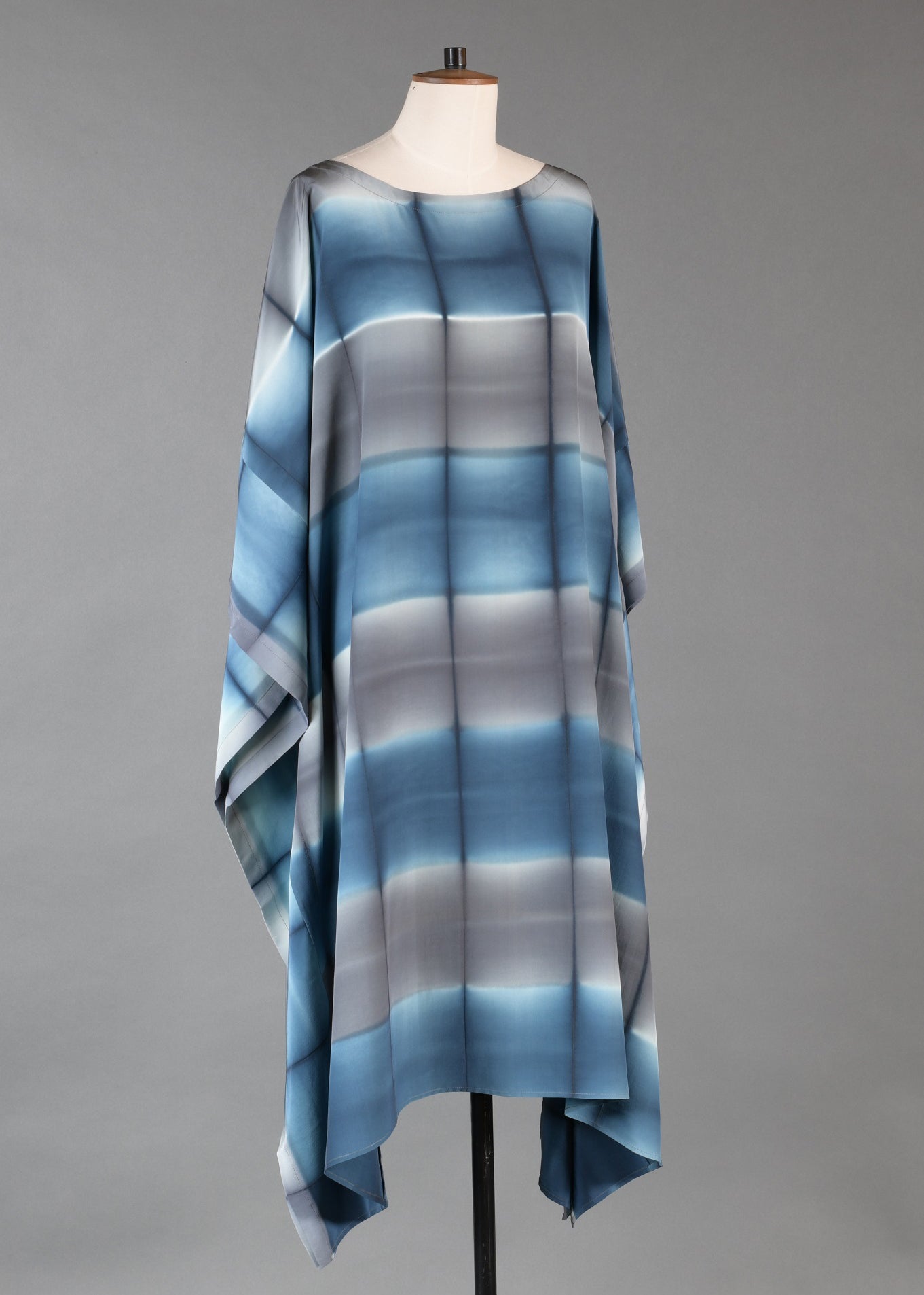 hand-made Shibori silk kaftan dress