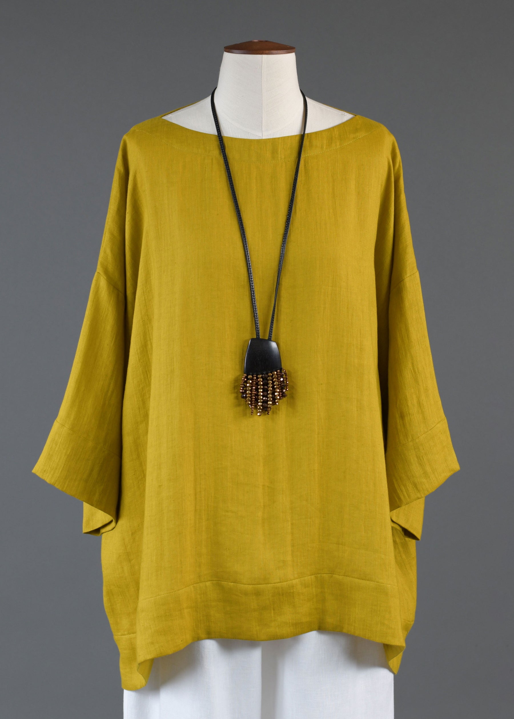 linen scoop neck 3/4 sleeve top with hem bands - long in dijon