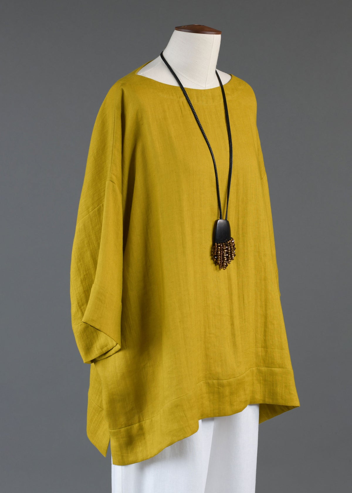 linen scoop neck 3/4 sleeve top with hem bands - long in dijon