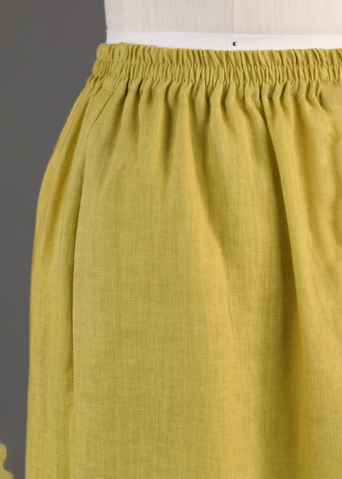 linen flared cropped trouser