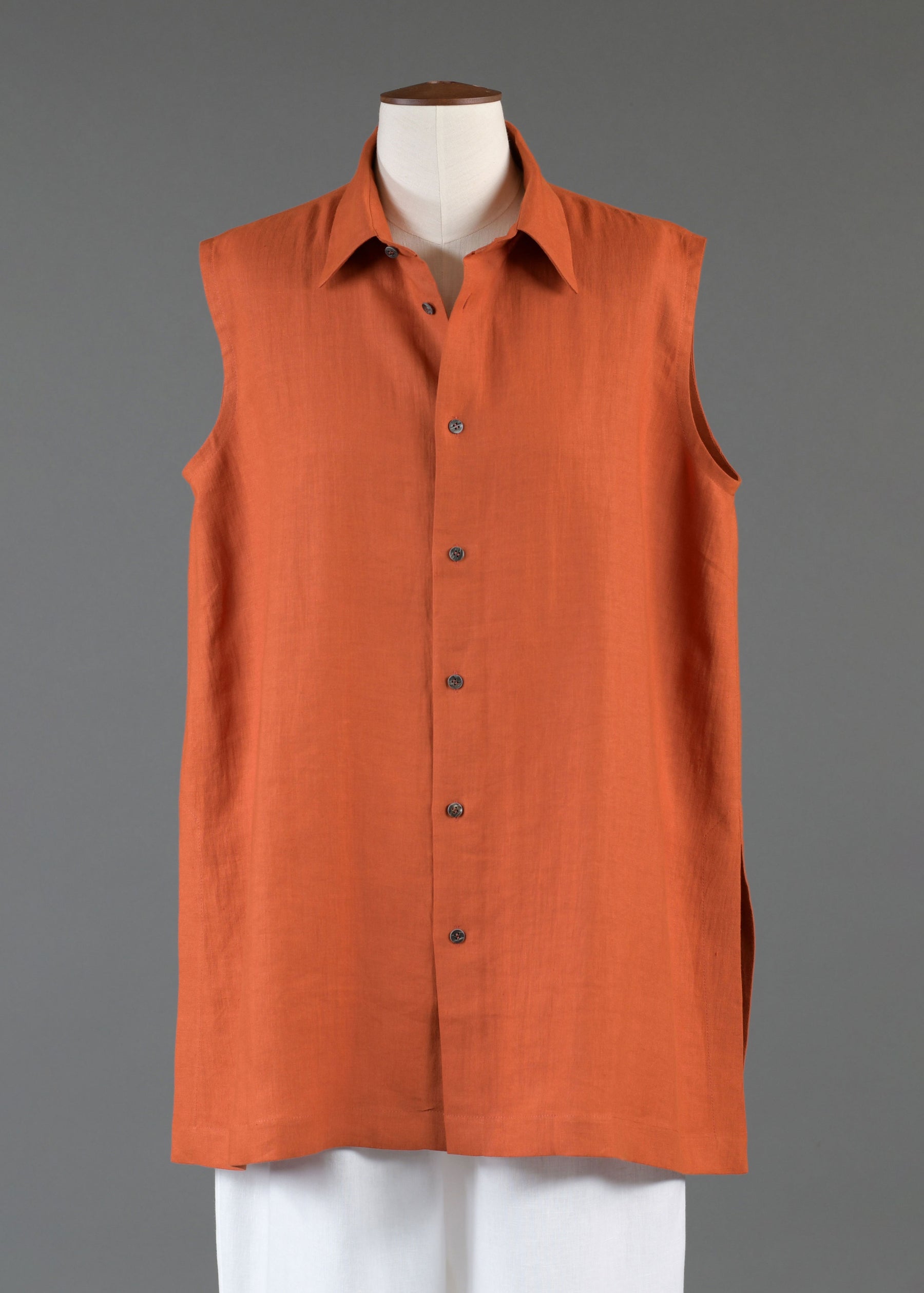 linen slim a-line sleeveless shirt with collar and side slit detail - long in burntorange