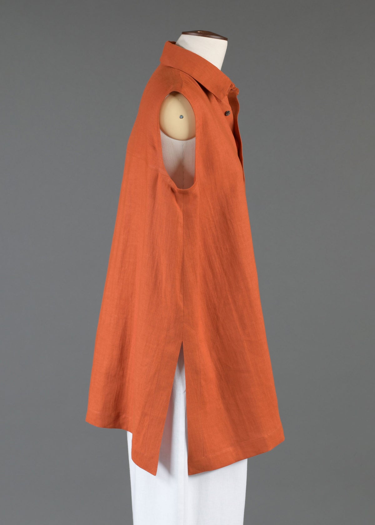 linen slim a-line sleeveless shirt with collar and side slit detail - long in burntorange