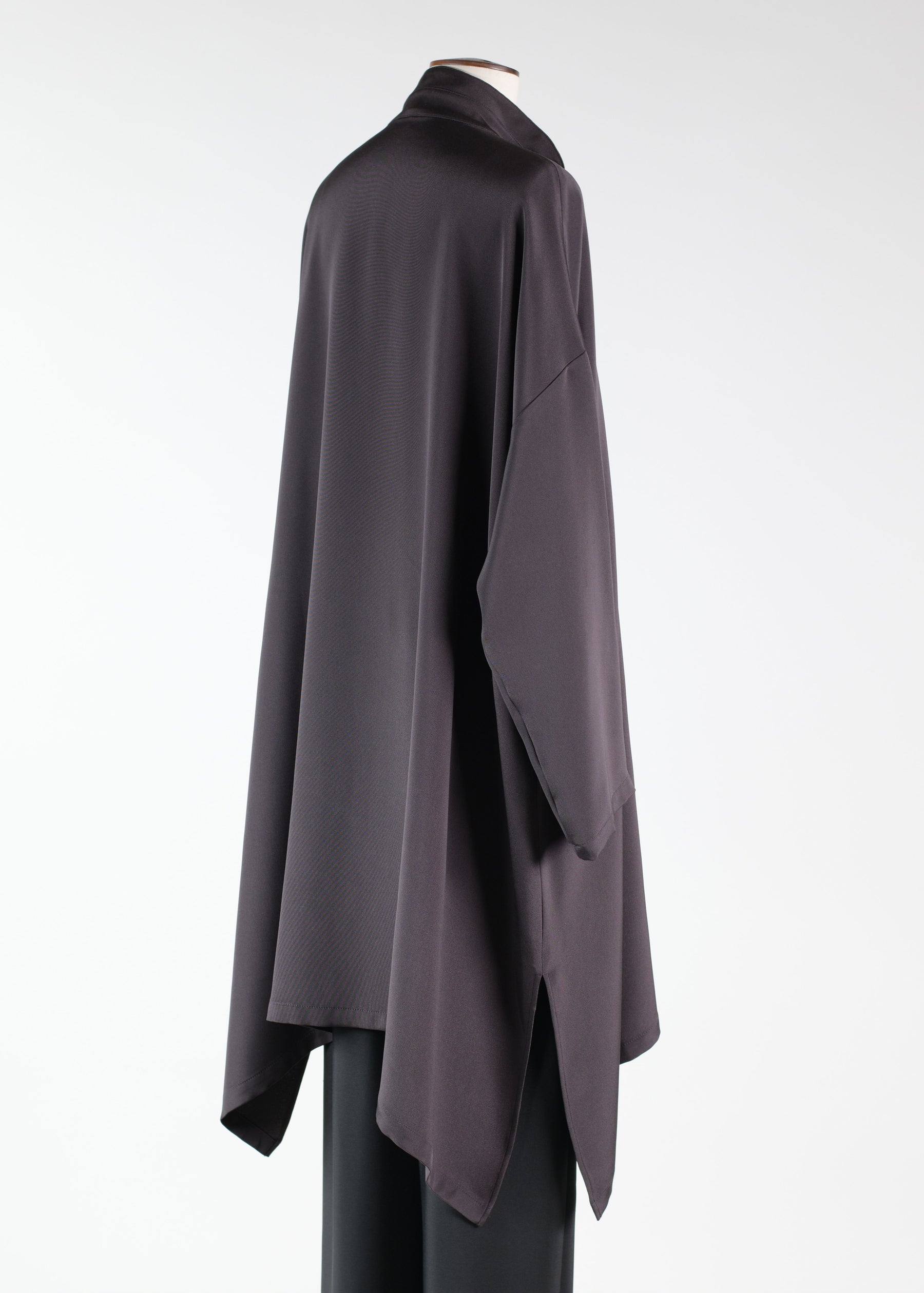 wide A-line double stand collar shirt - very long with slits