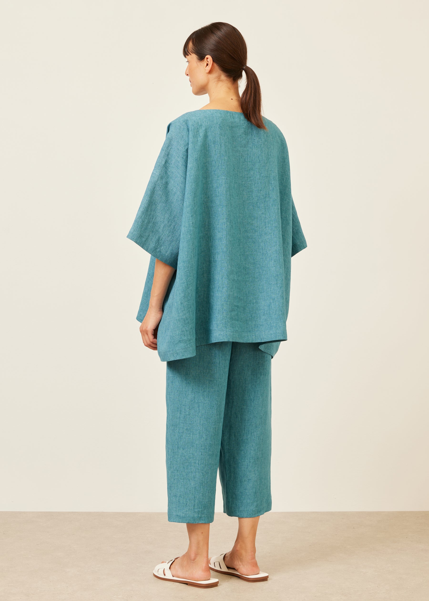 linen angle-to-front 3/4 sleeve scoop neck tunic - long