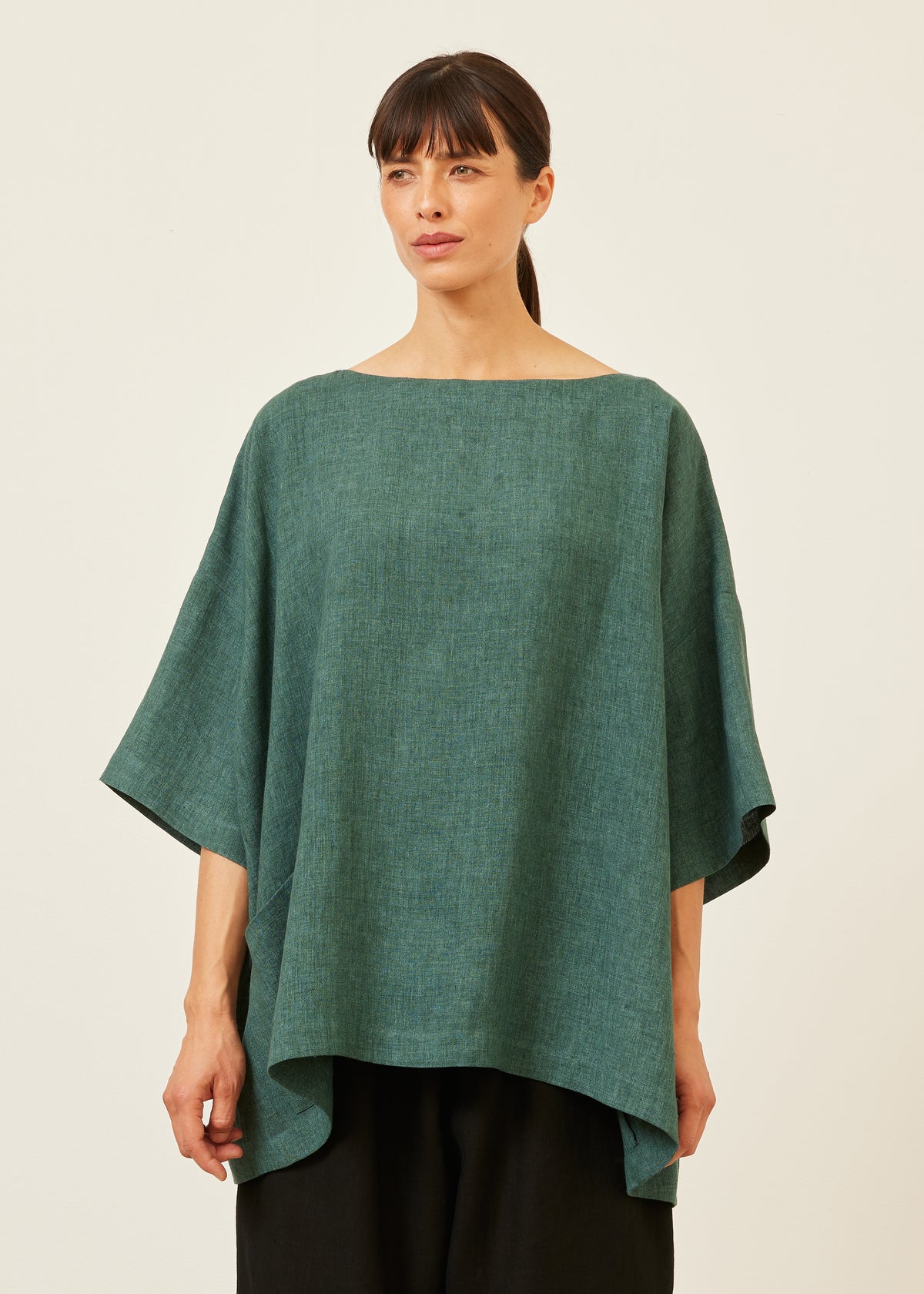 angle-to-front 3/4 sleeve scoop neck tunic  - long