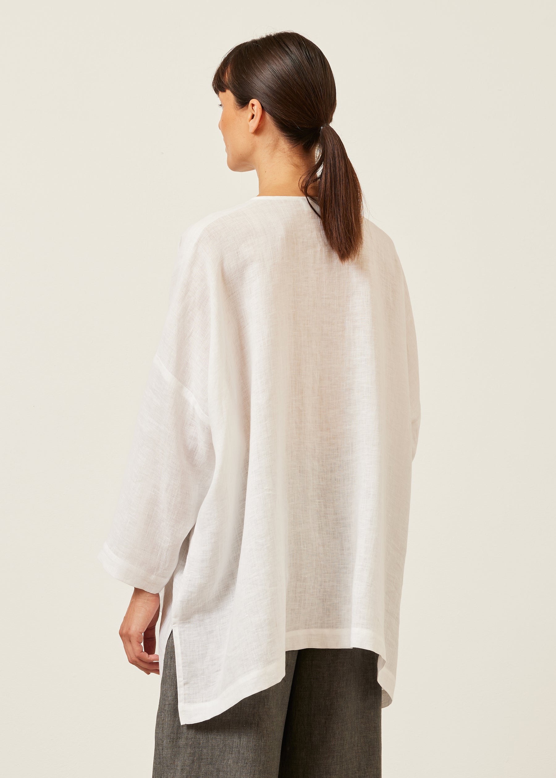 linen wide longer back bound neck shirt - long