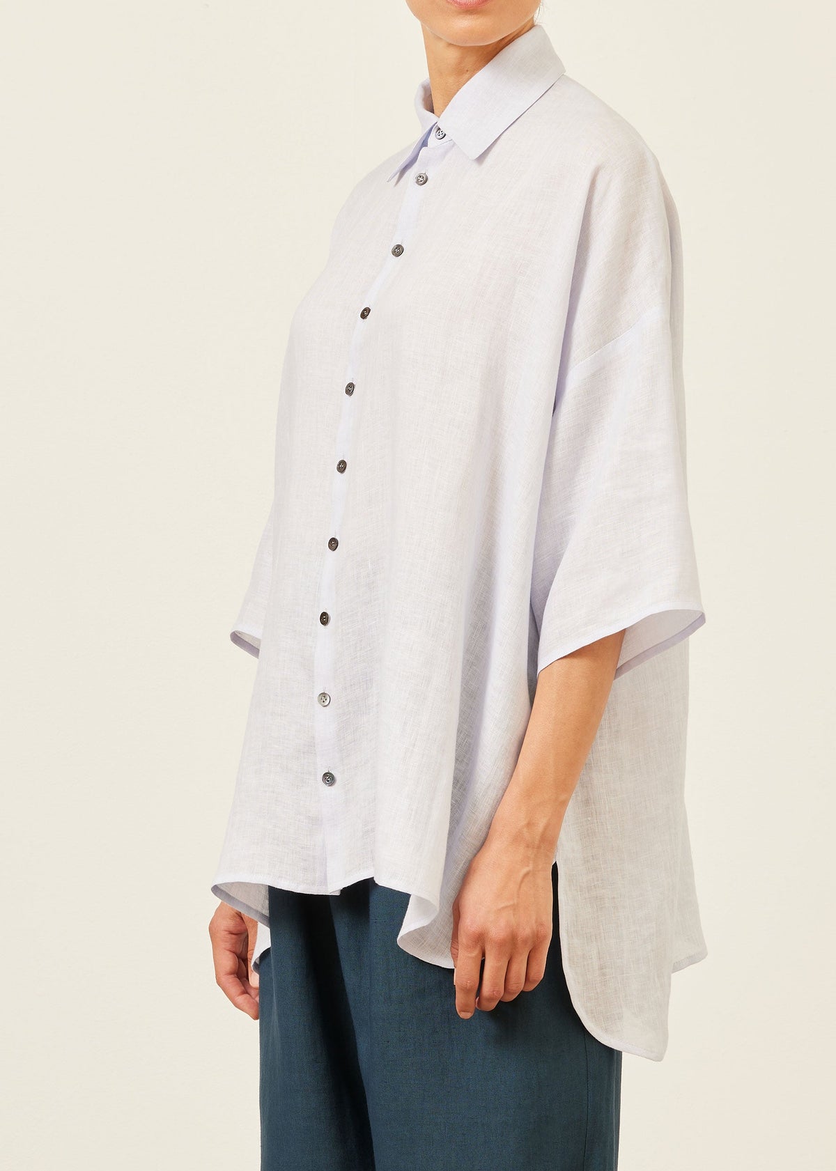 handkerchief linen sloped shoulder wide a-line short sleeve shirt with collar - long