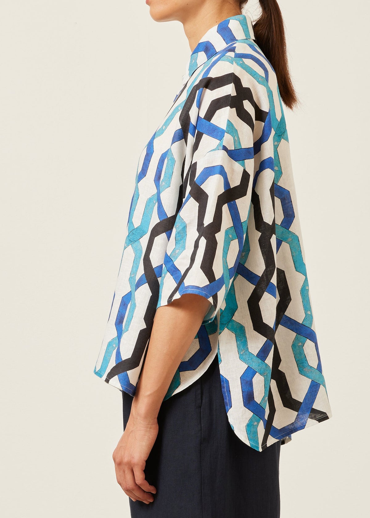 linen sloped shoulder wide a-line short sleeve shirt with collar - mid