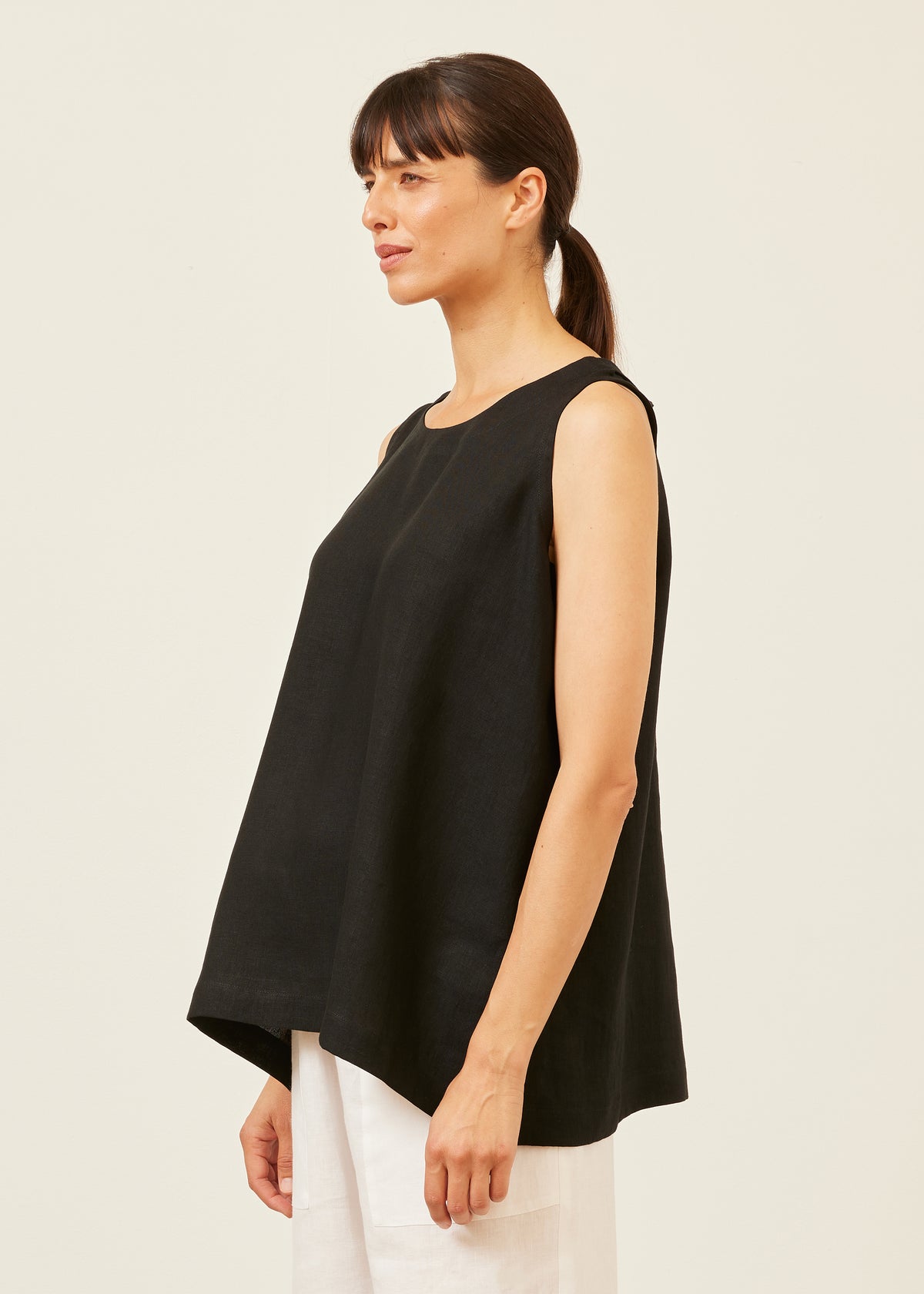 a-line round neck shell - mid plus