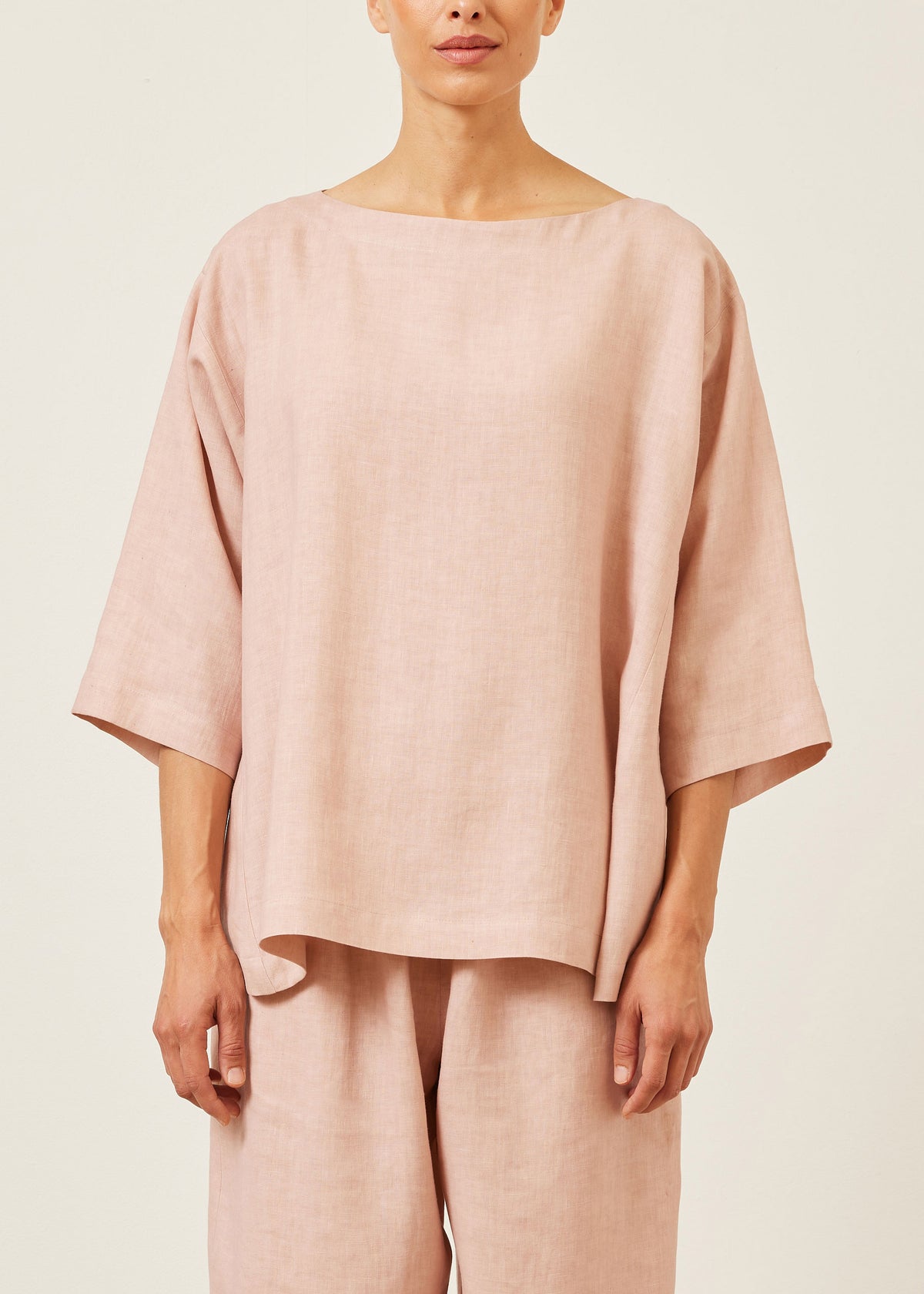 linen side panelled 3/4 sleeve scoop neck tunic - mid plus