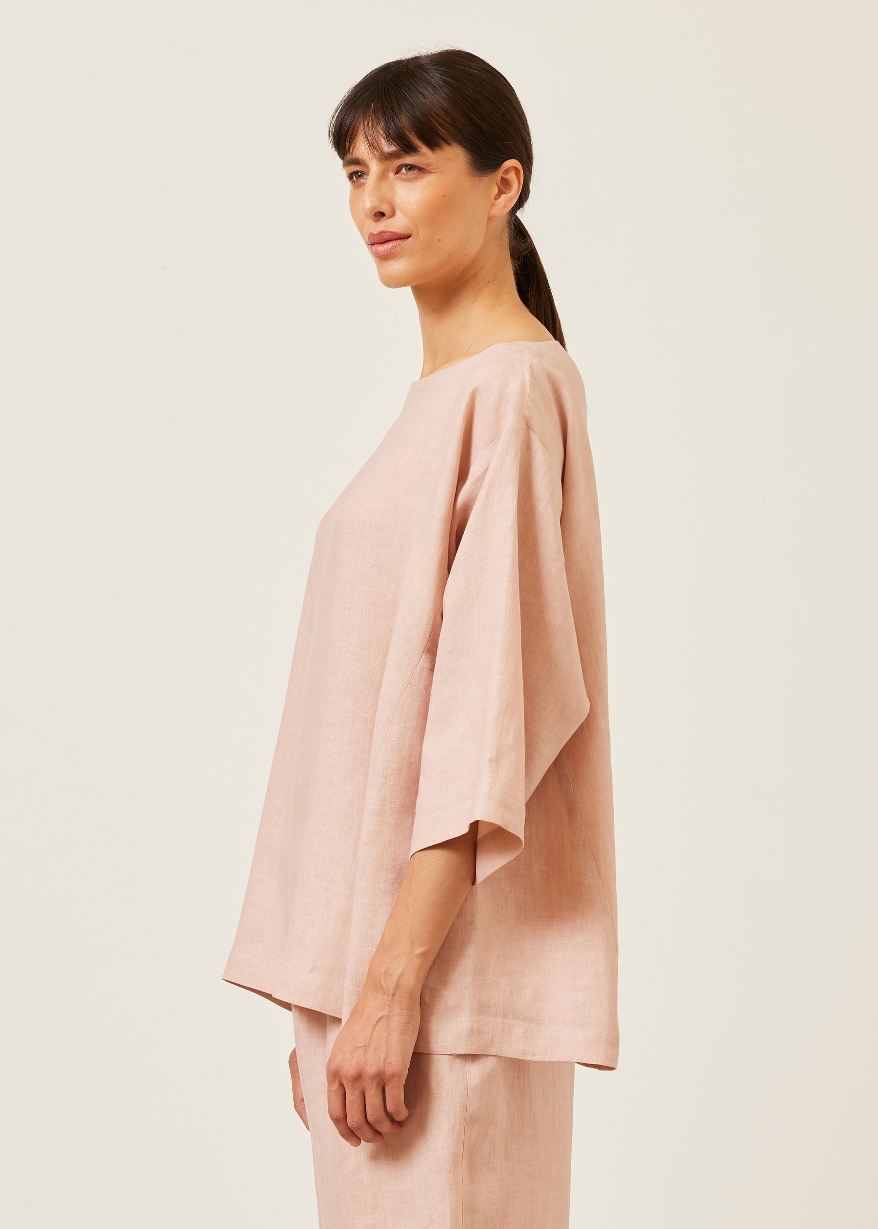 linen side panelled 3/4 sleeve scoop neck tunic - mid plus
