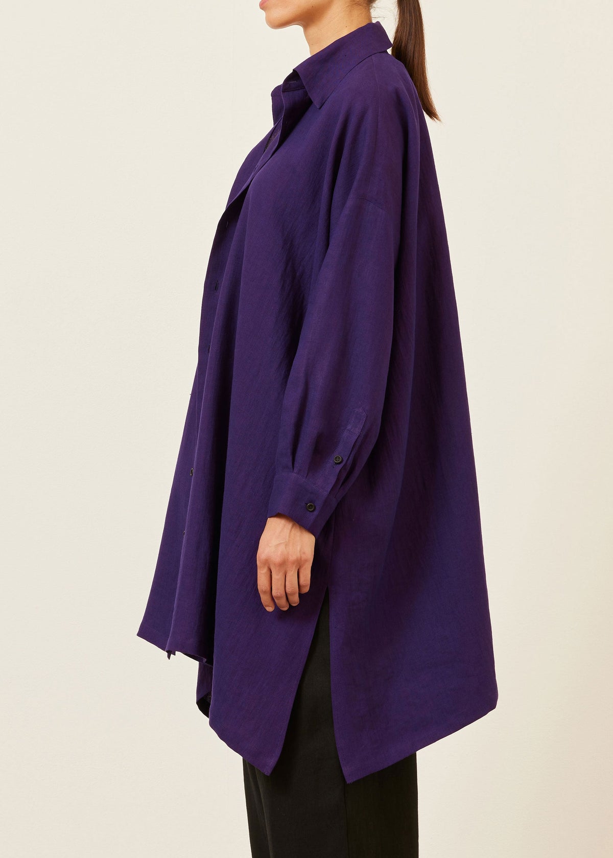 linen wide a-line shirt with collar - very long with slits