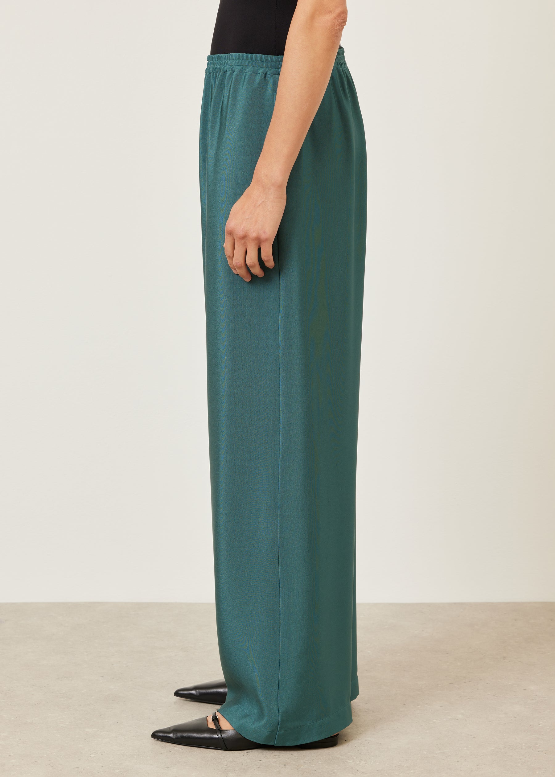 silk flared trouser