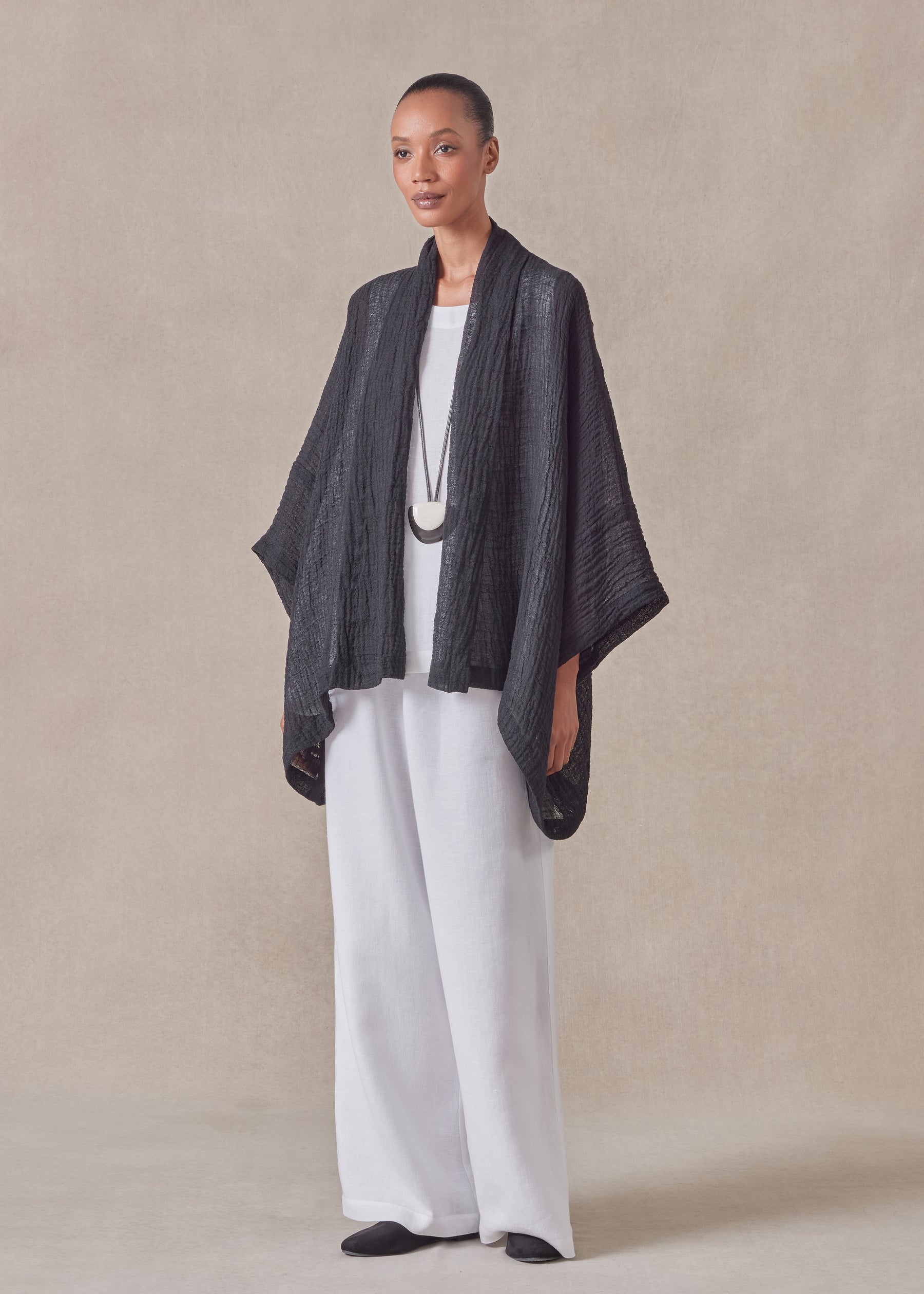 linen mix wide short sleeve scrunch shawl collar jacket - mid plus