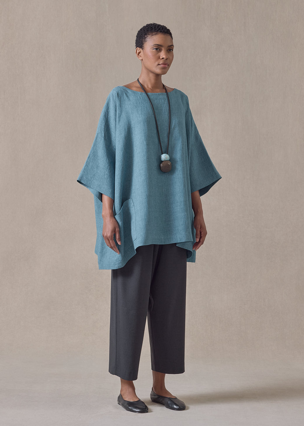 linen angle-to-front 3/4 sleeve scoop neck tunic - long (darkturquoise)