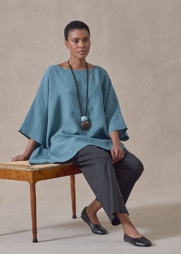 linen angle-to-front 3/4 sleeve scoop neck tunic - long (darkturquoise)
