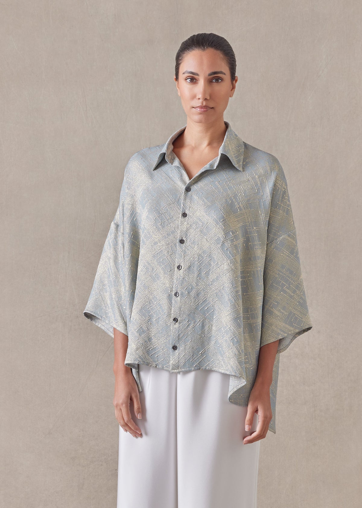 silk mix sloped shoulder wide a-line short sleeve shirt with collar - mid