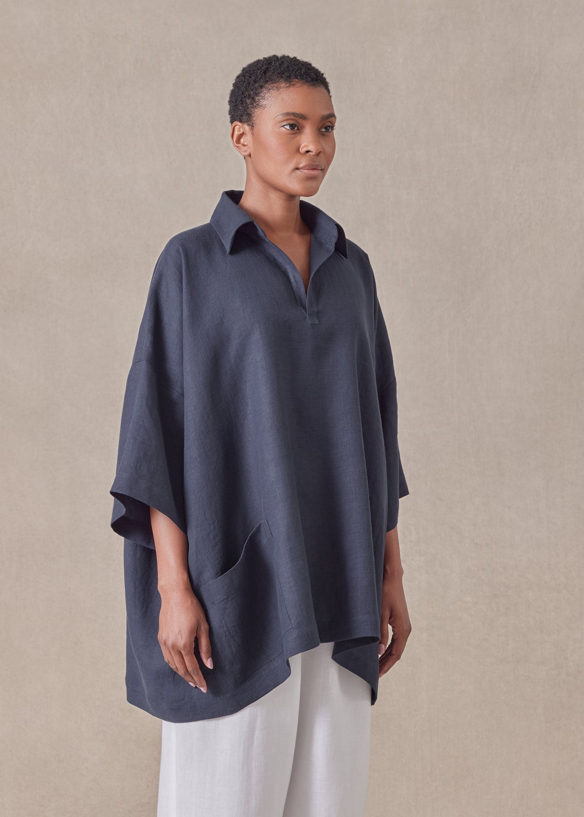 lightweight linen angle to front side seam short sleeve tunic with collar - long (navydark)