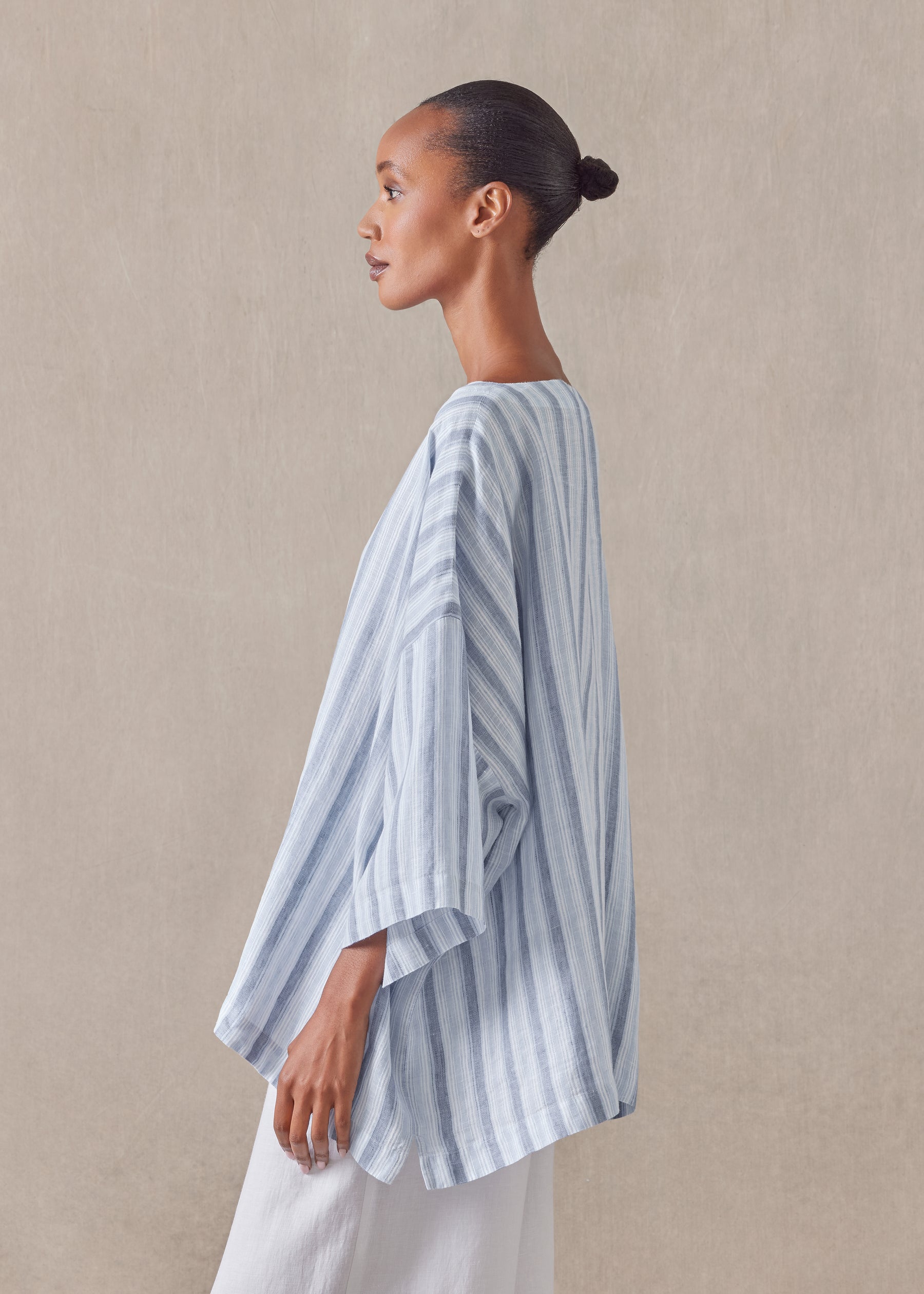 linen 3/4 sleeve scoop neck tunic - mid plus