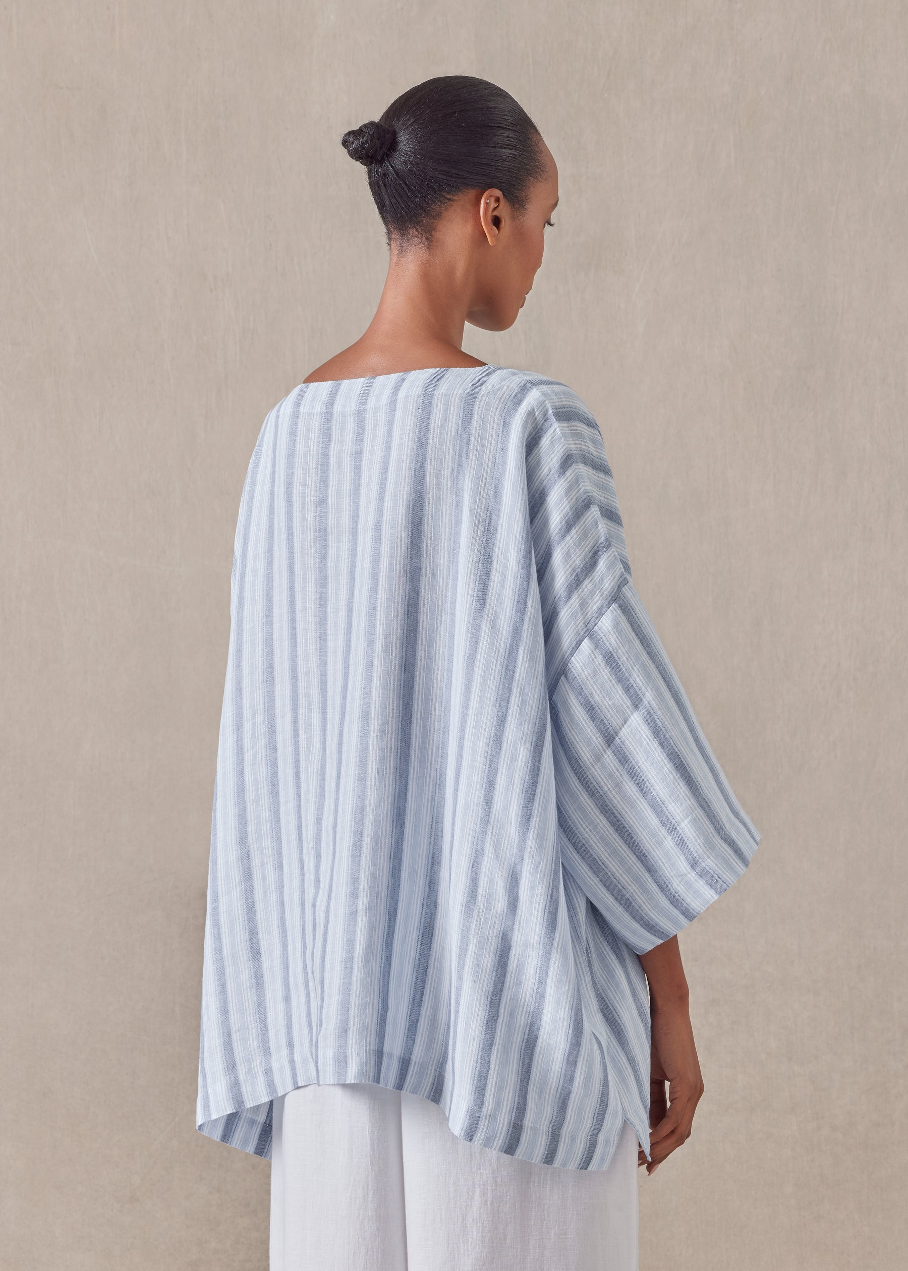 linen 3/4 sleeve scoop neck tunic - mid plus