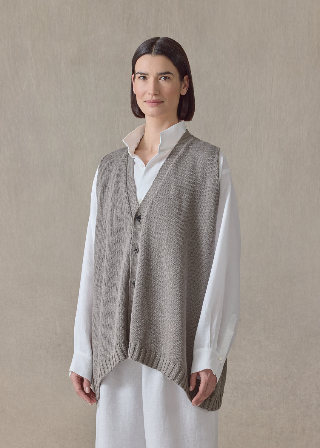 linen cotton a-line sleeveless v neck cardigan - mid plus (mink)