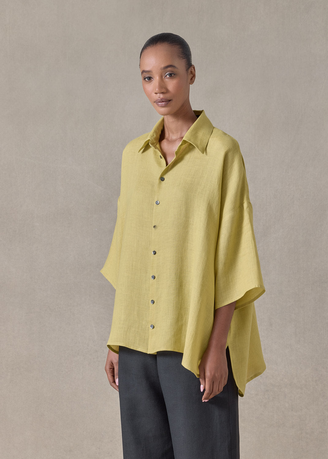 handkerchief linen sloped shoulder wide a-line short sleeve shirt with collar - mid plus (yellow ochre)