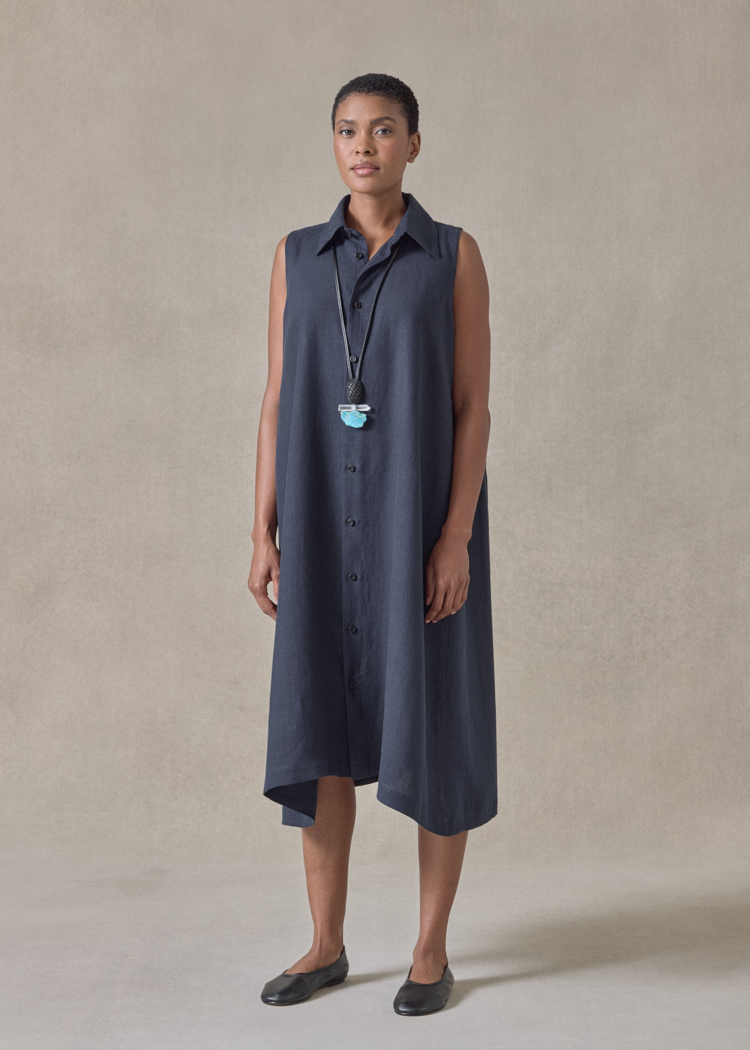 lightweight linen side pleated sleeveless shirt dress with collar (navydark)