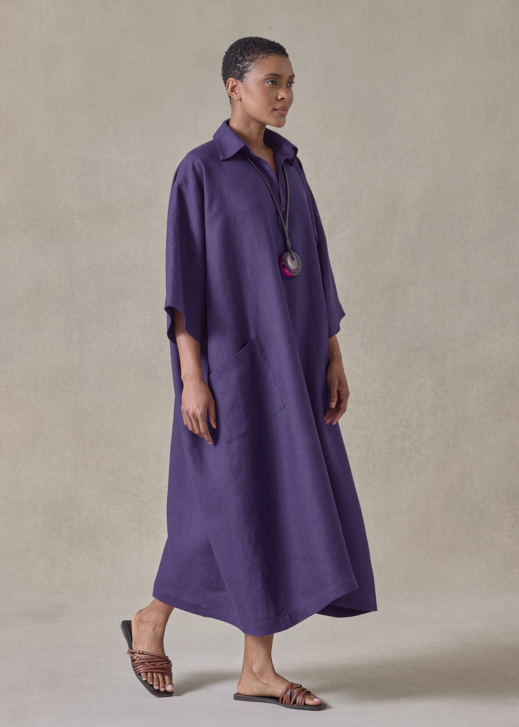 lightweight linen angle to front side seam short sleeve dress with collar (tincture)